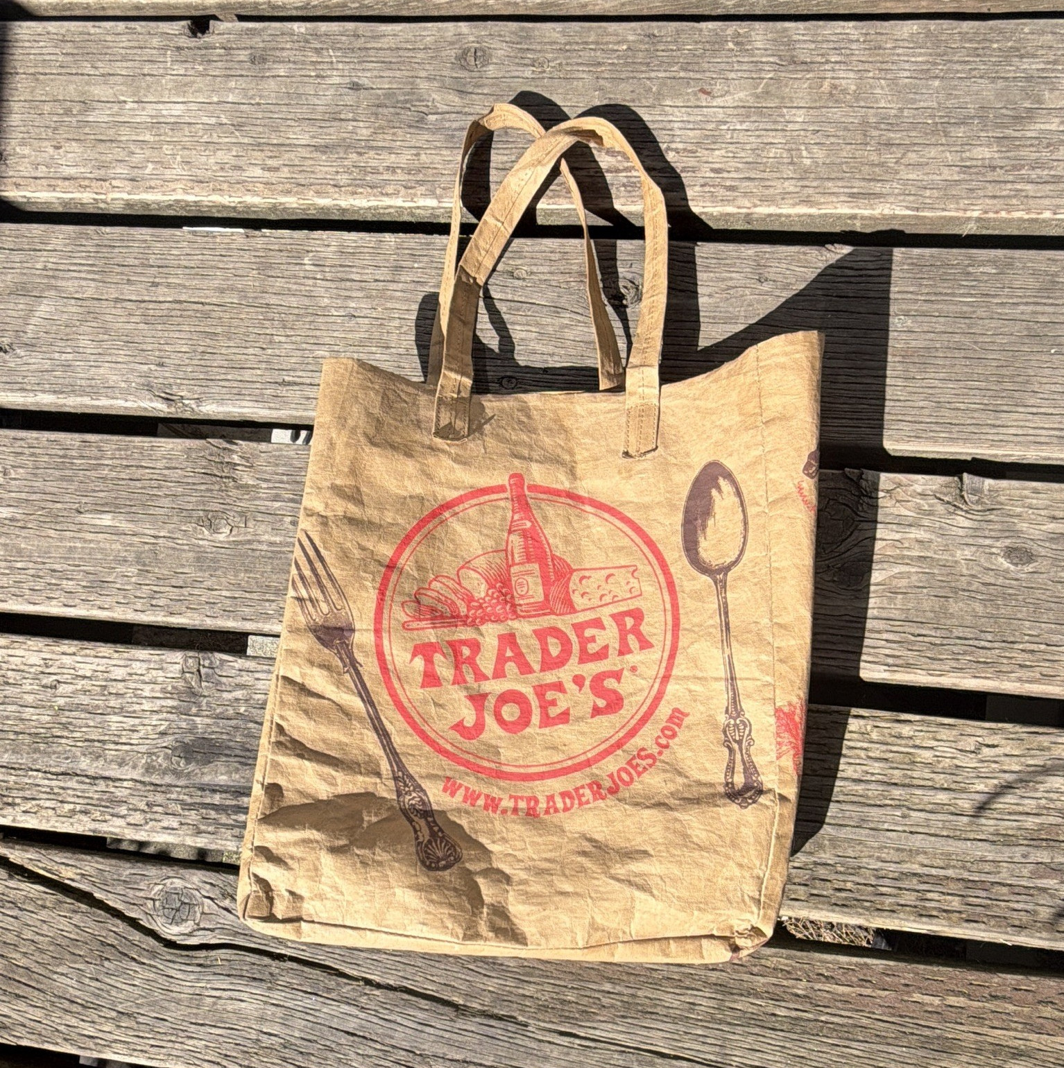 Trader Joe’s Reusable Paper Shopping Bag Tote Brown/Red Printed Medium 13×15