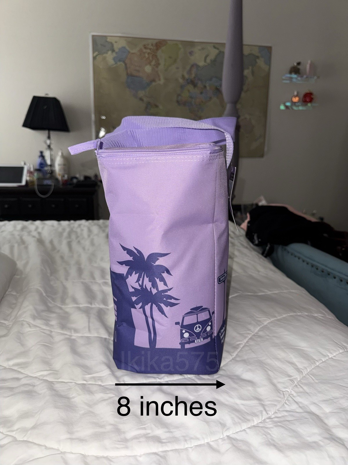 Trader Joe’s Large 8 gal Purple Insulated ReusableBag with Zipper 18×13.5×8″