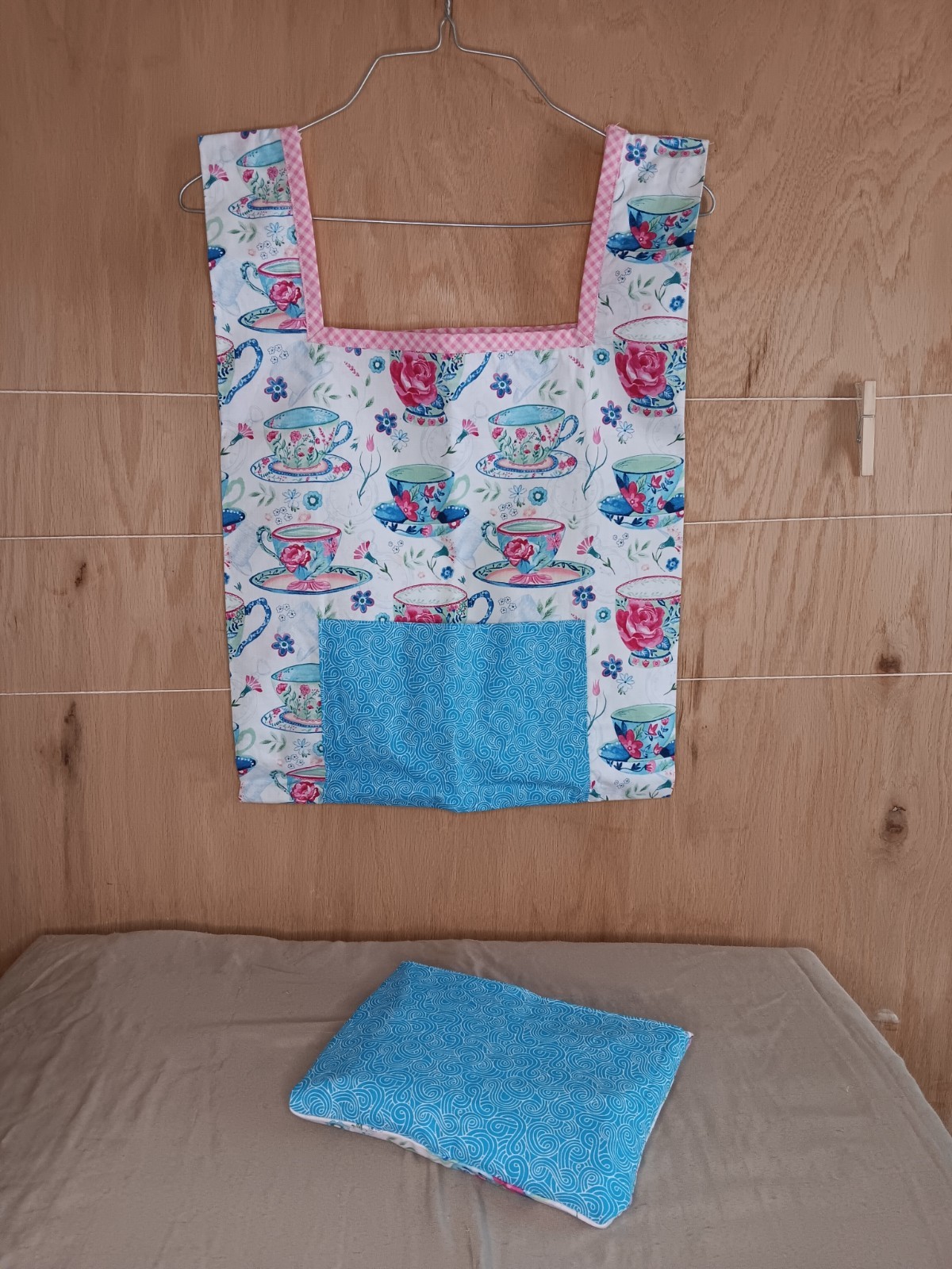 New handmade Reusable Market Bag Foldable with pocket Cotton Fabric