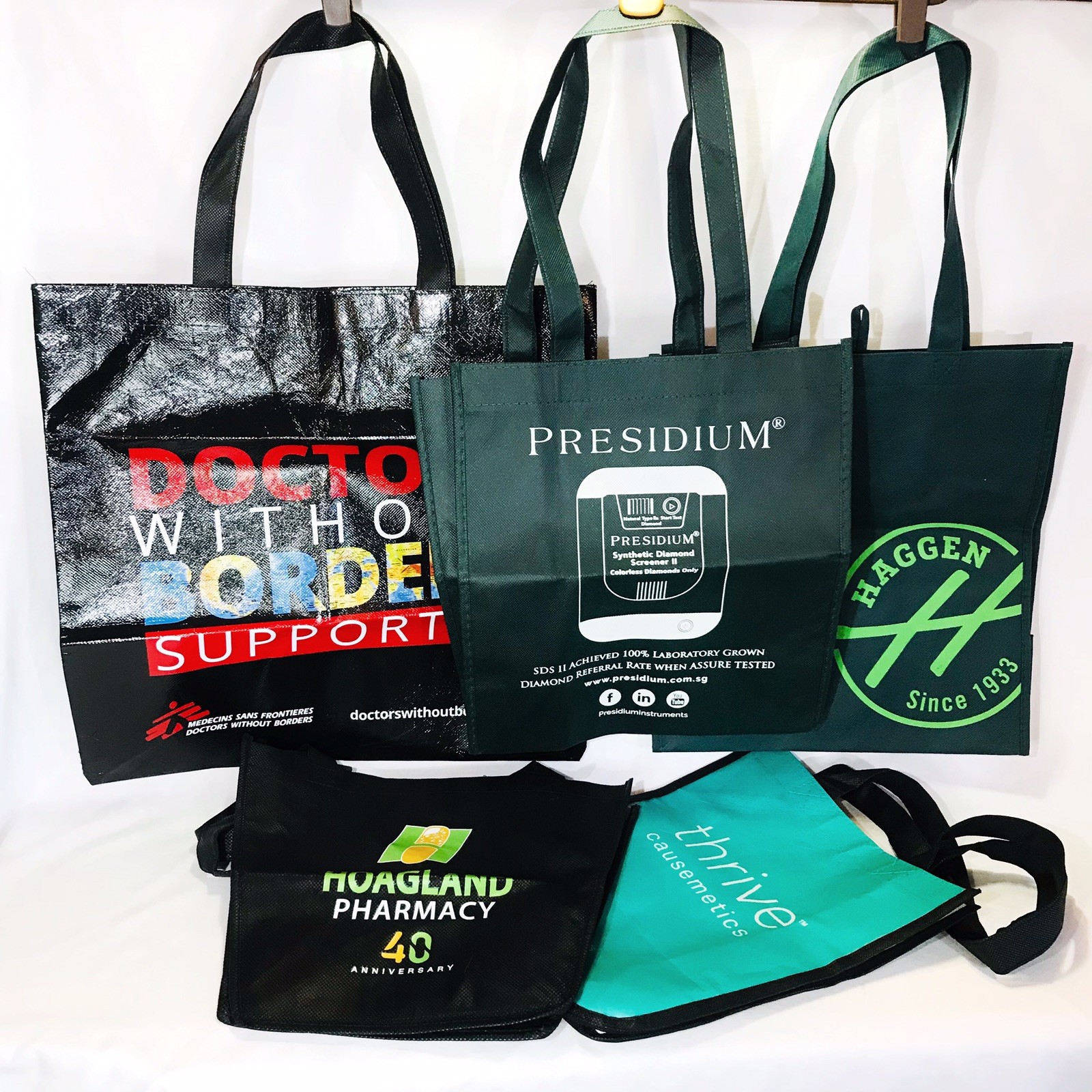 Lot of 5 Reusable Grocery Tote Bags Medium Size Variety