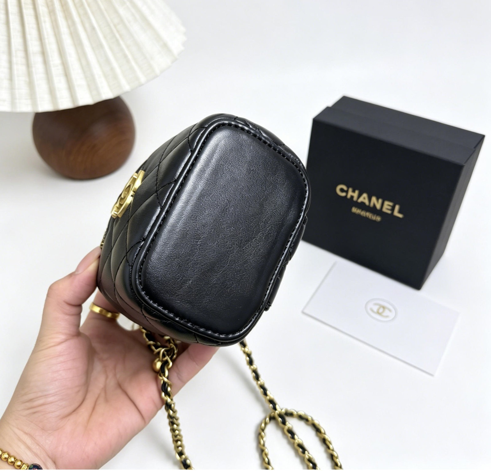 VIP-GIFT Makeup Bag Beauty Double Gold Ball Mini Box Bag Zipper Chain Crossbody