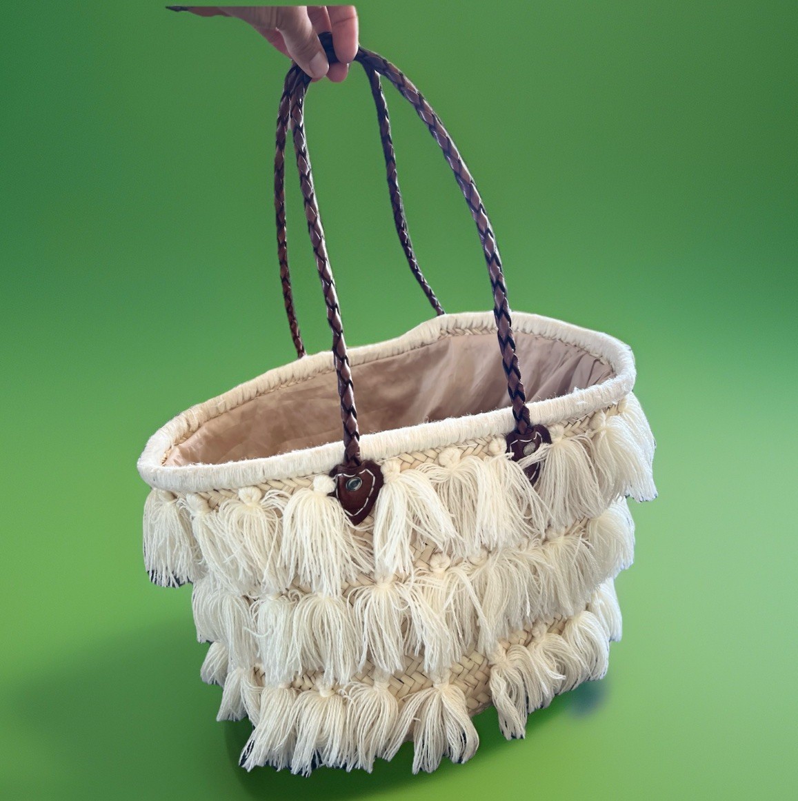 handmade basket, Moroccan straw basket with leather handle, beach bag, shopping