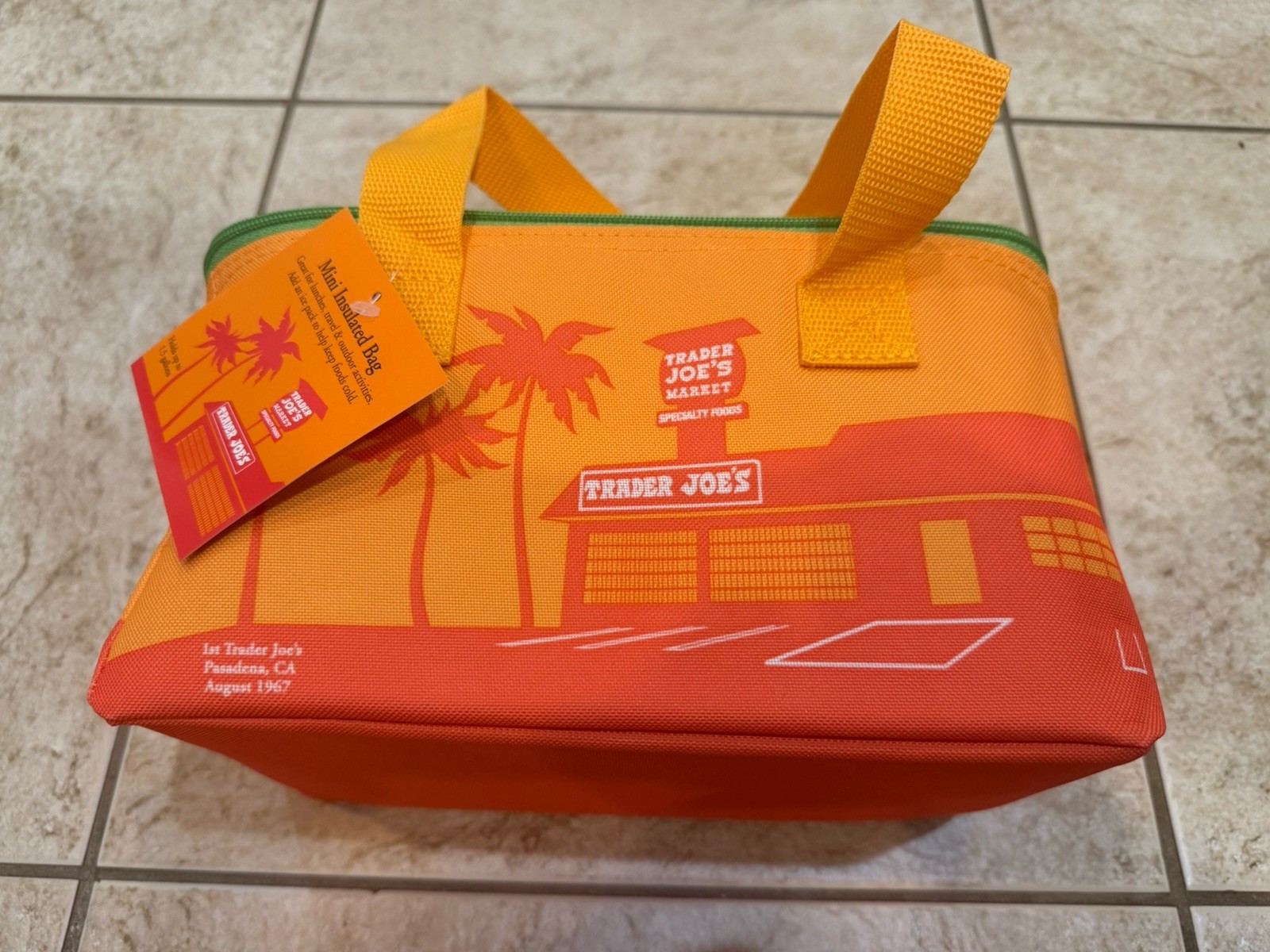 Trader Joe’s mini Insulated Bag Reusable Orange NWT 1.5 gallon Cooler New Inhand