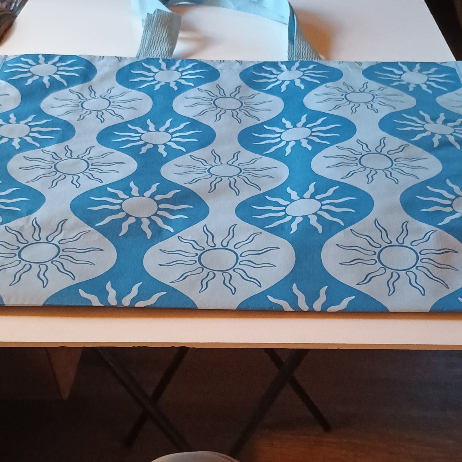 TJ Maxx Blue White Sun Pattern Reusable Bag Shopping Bag, Polyester, 16x20x6 in