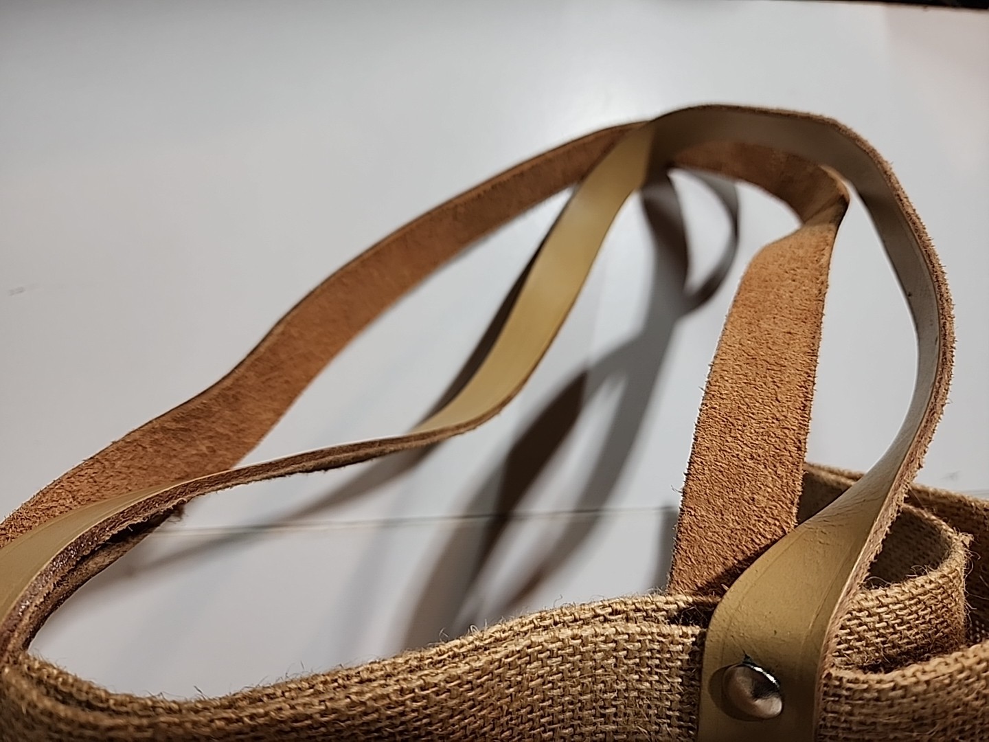 HOBO INTERNATIONAL BURLAP JUTE TOTE BAG WITH CHANGE PURSE
