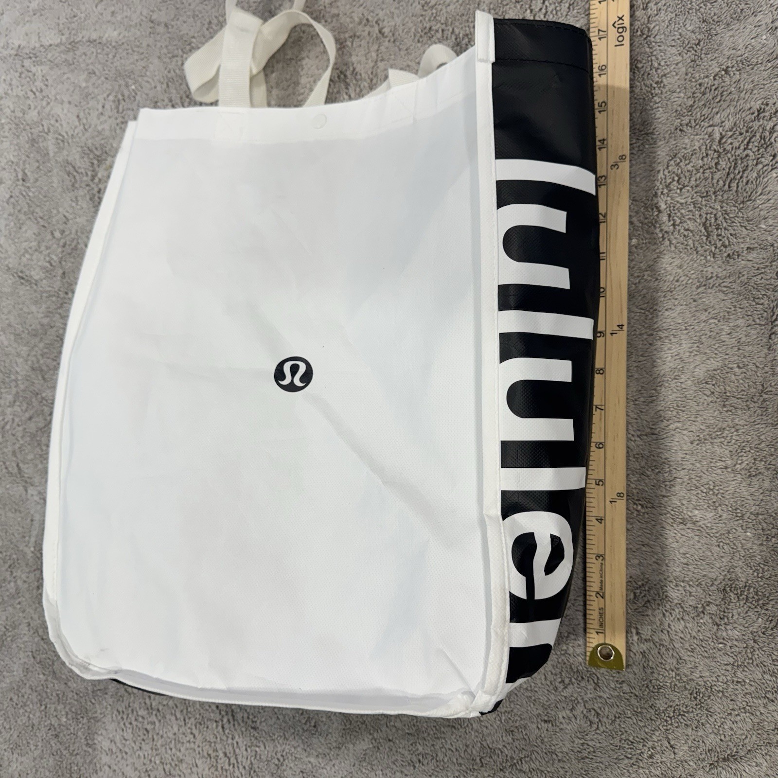 Lululemon Reusable Shopping Tote Bag Lot Of 2 Large White/Black Green
