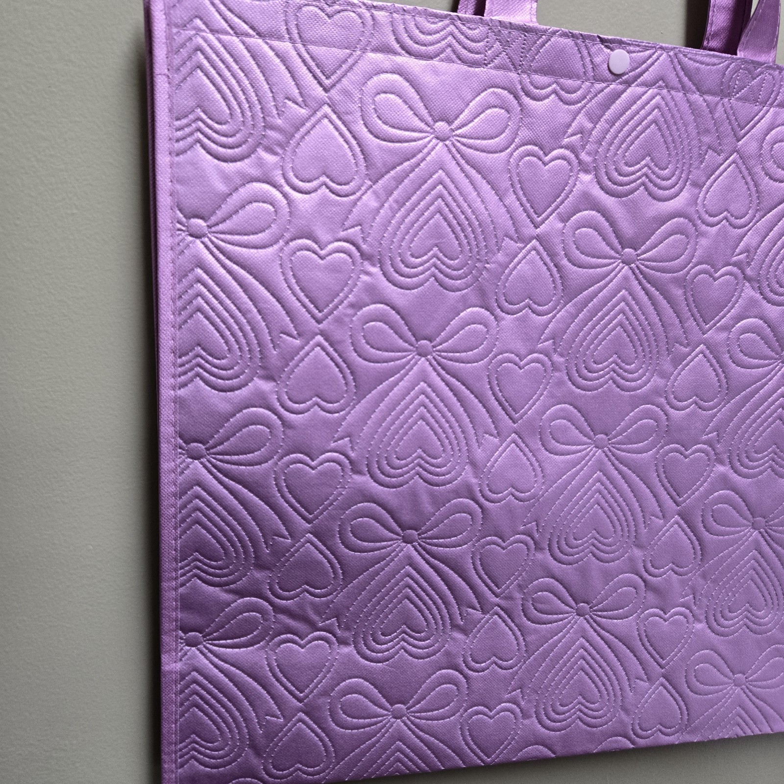 TJ MAXX Beautiful Lilac Quilted Bows Heart Large Reusable Shopping Tote Eco Bag