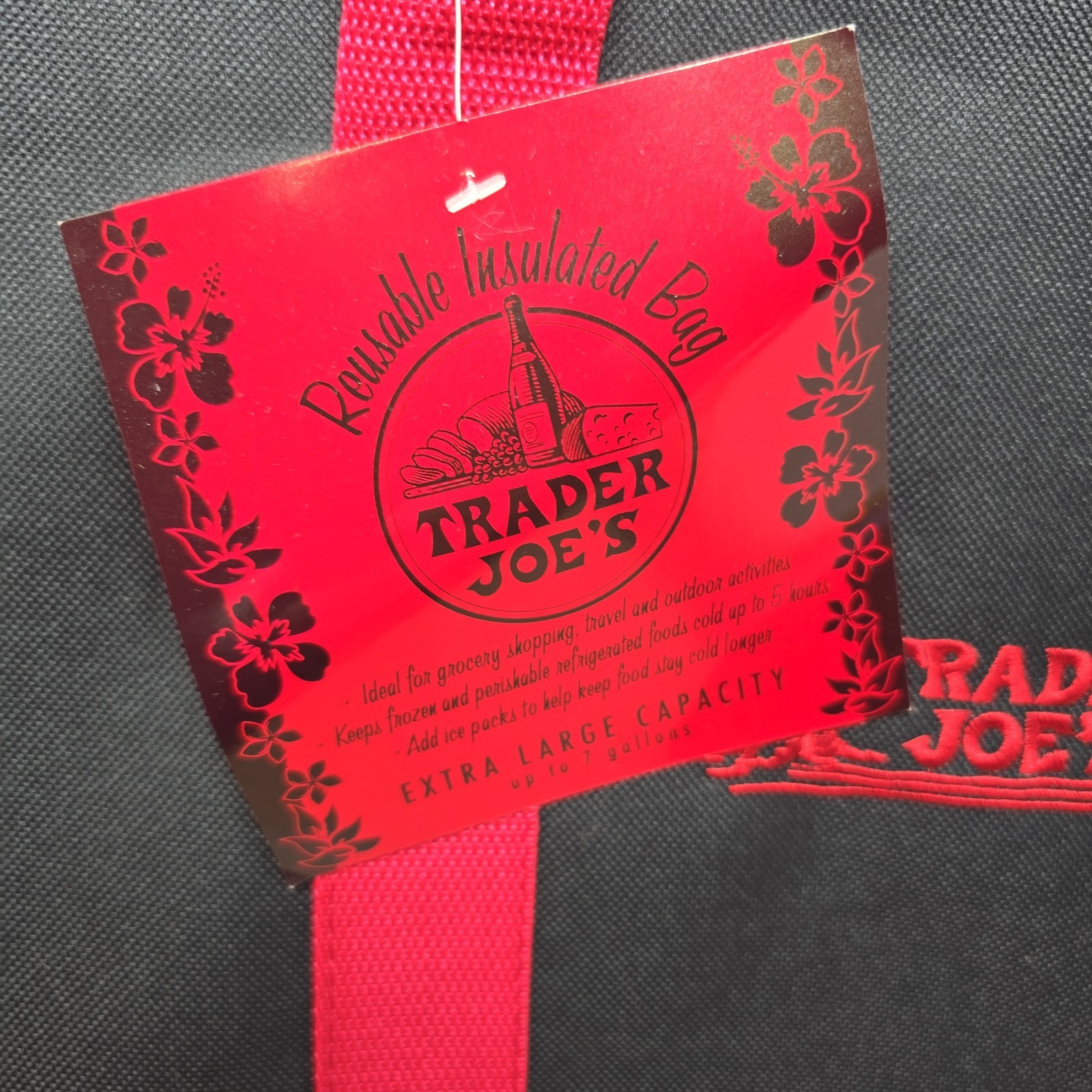 Trader Joes Black & Red Reusable Insulated Bag 7 Gallons 5 Hours Cool