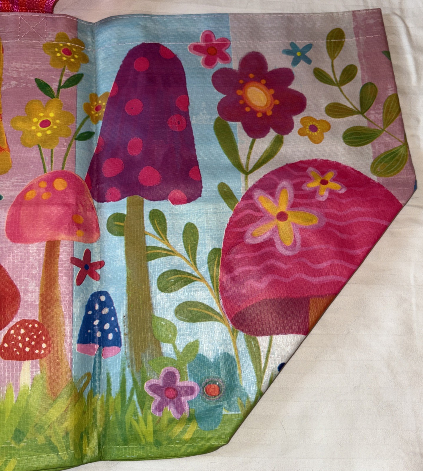 NATURAL LIFE Mushrooms Flowers Colors Boho XL Reusable Tote Bag Live Happy NWT