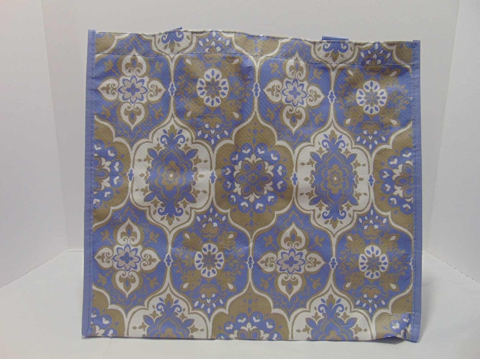 Hallmark Reusable Tote Shopping Bag Blue White And Gold Floral Medallions NWT