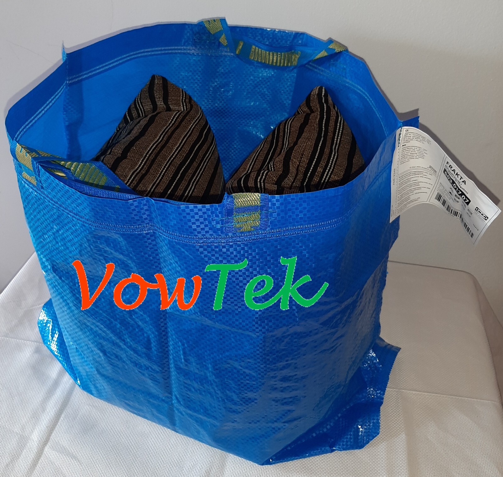 Six IKEA Medium ECO Friendly FRAKTA Tote for grocery shopping laundry storage