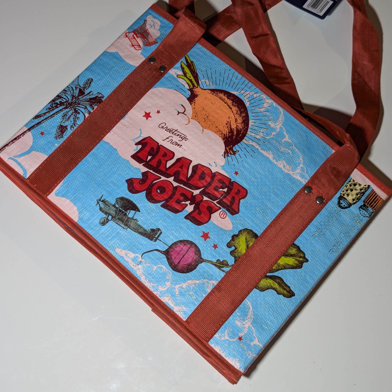 AUTHENTIC TRADER JOE’S MOON & SKY COLLAPSIBLE TOTE – GLOBAL STATUS SYMBOL – RARE