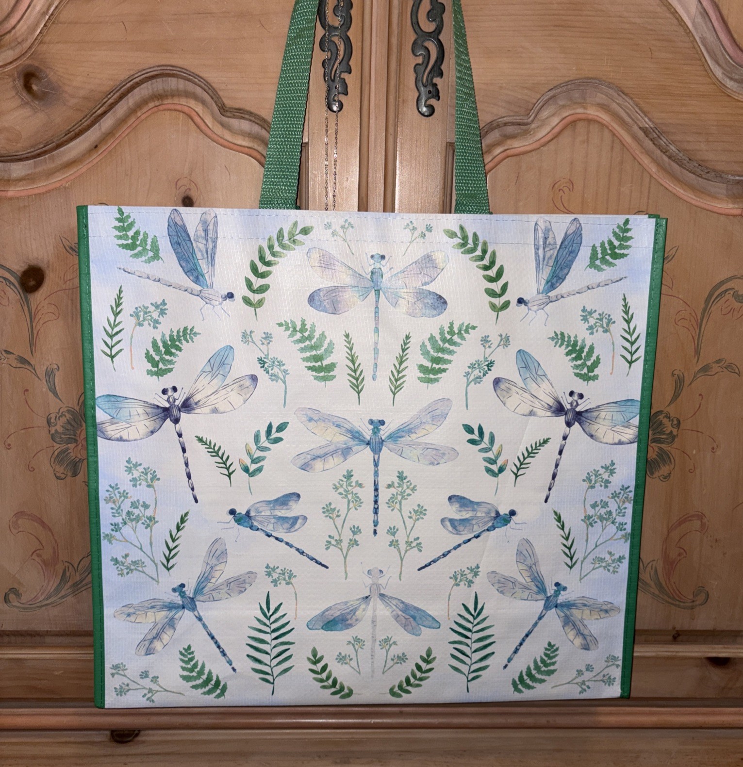 Reusable Shopping Bag Tote Beautiful Dragonflies & Green Leaves Fern NWT￼