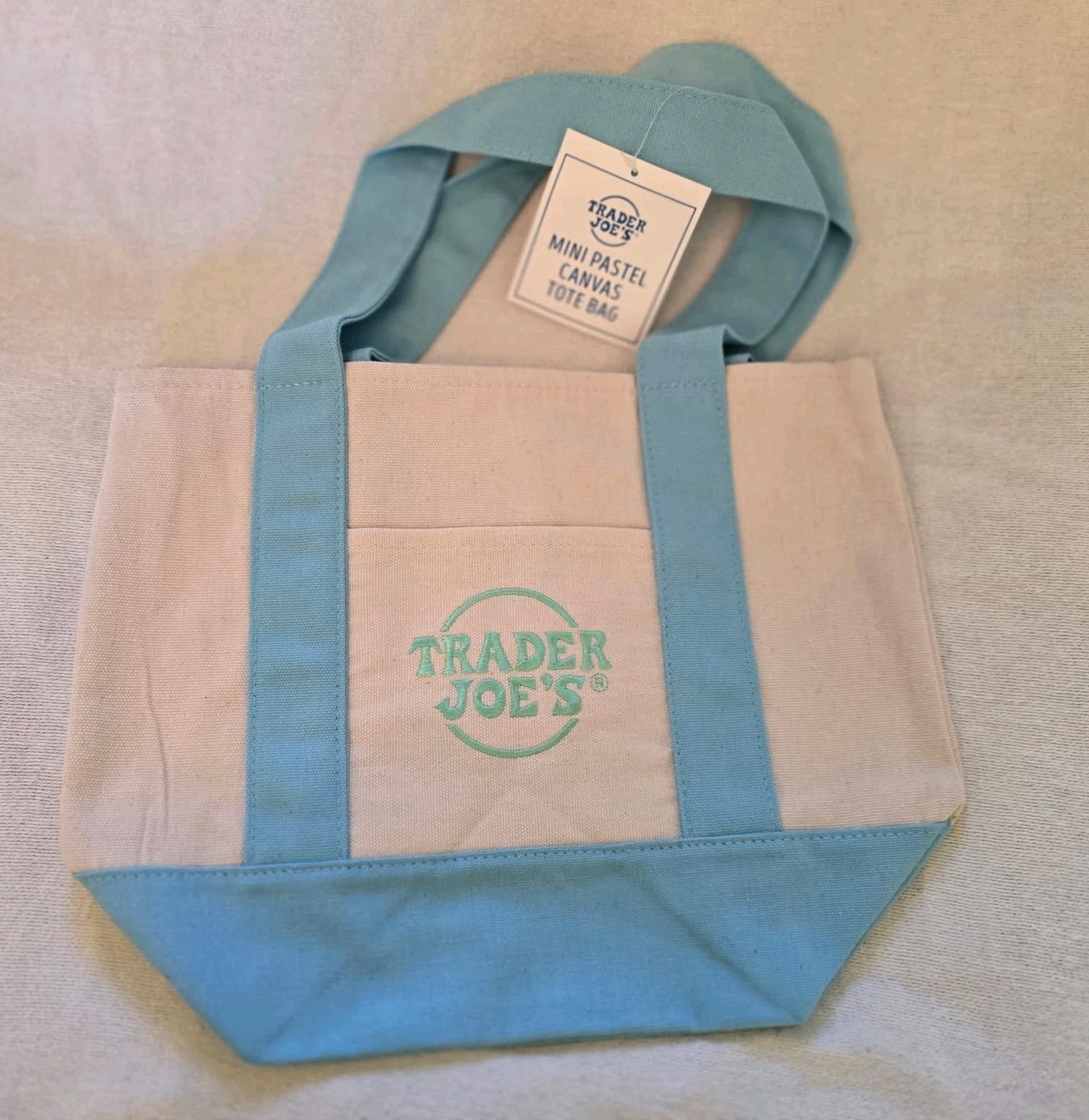 Trader Joe’s Mini Pastel Canvas Tote Bags Set of 4 Easter Colors 2026 Limited