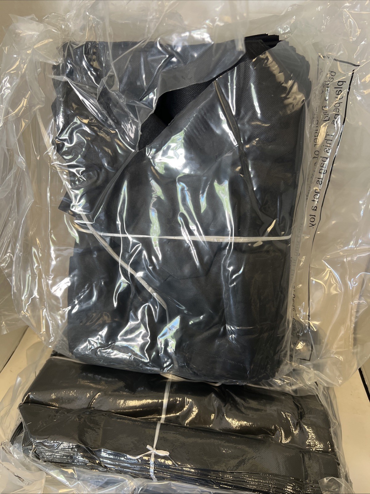 Silkfly 120 Non Woven Tote Bags Bulk 11.8x4x15in Reusable (Open Box)