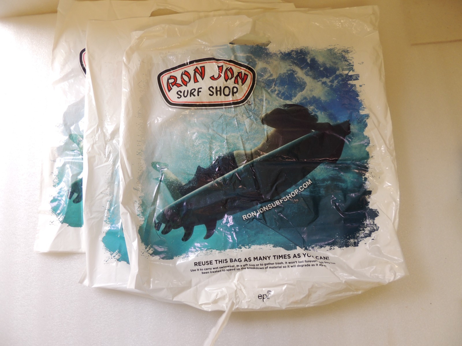 lot of 4 reusable plastic Ron Jon Surf Shop shopping bags see photos