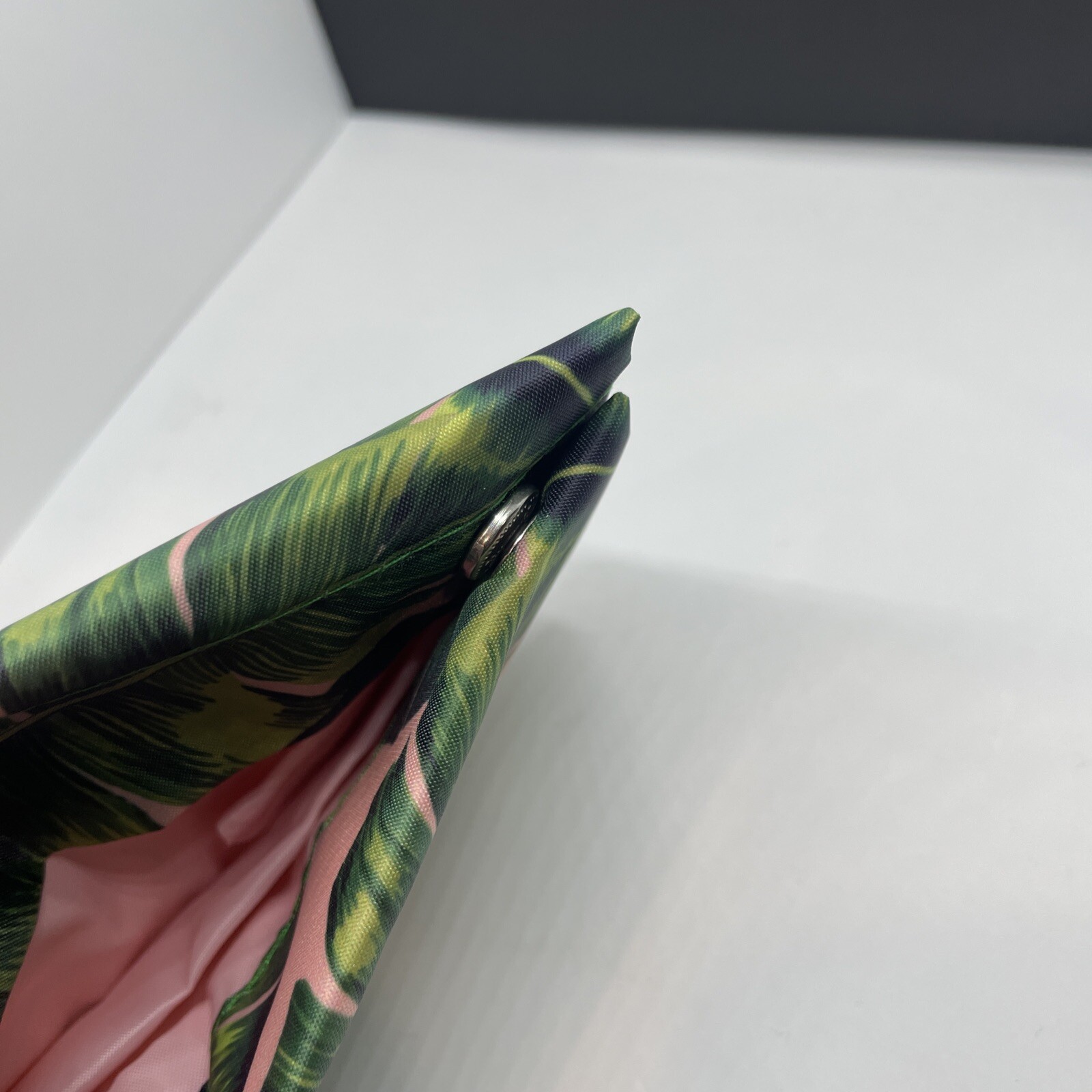 Erin Condren Palm Fronds Reusable Shopping Bag Brand New Exclusive
