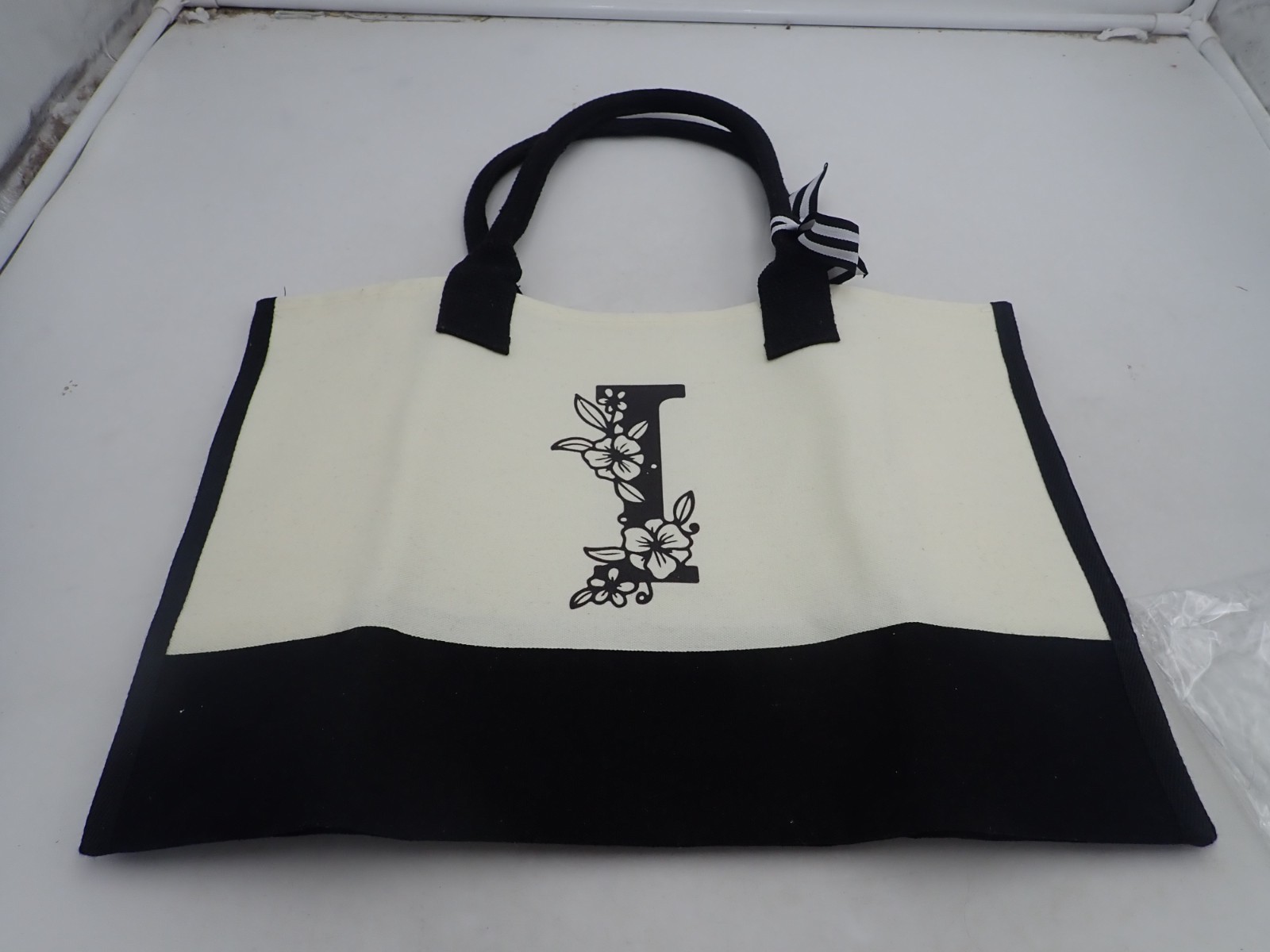 Personalized Initial “I” Canvas Tote Bag Reusable Grocery Bags Shopping Bags