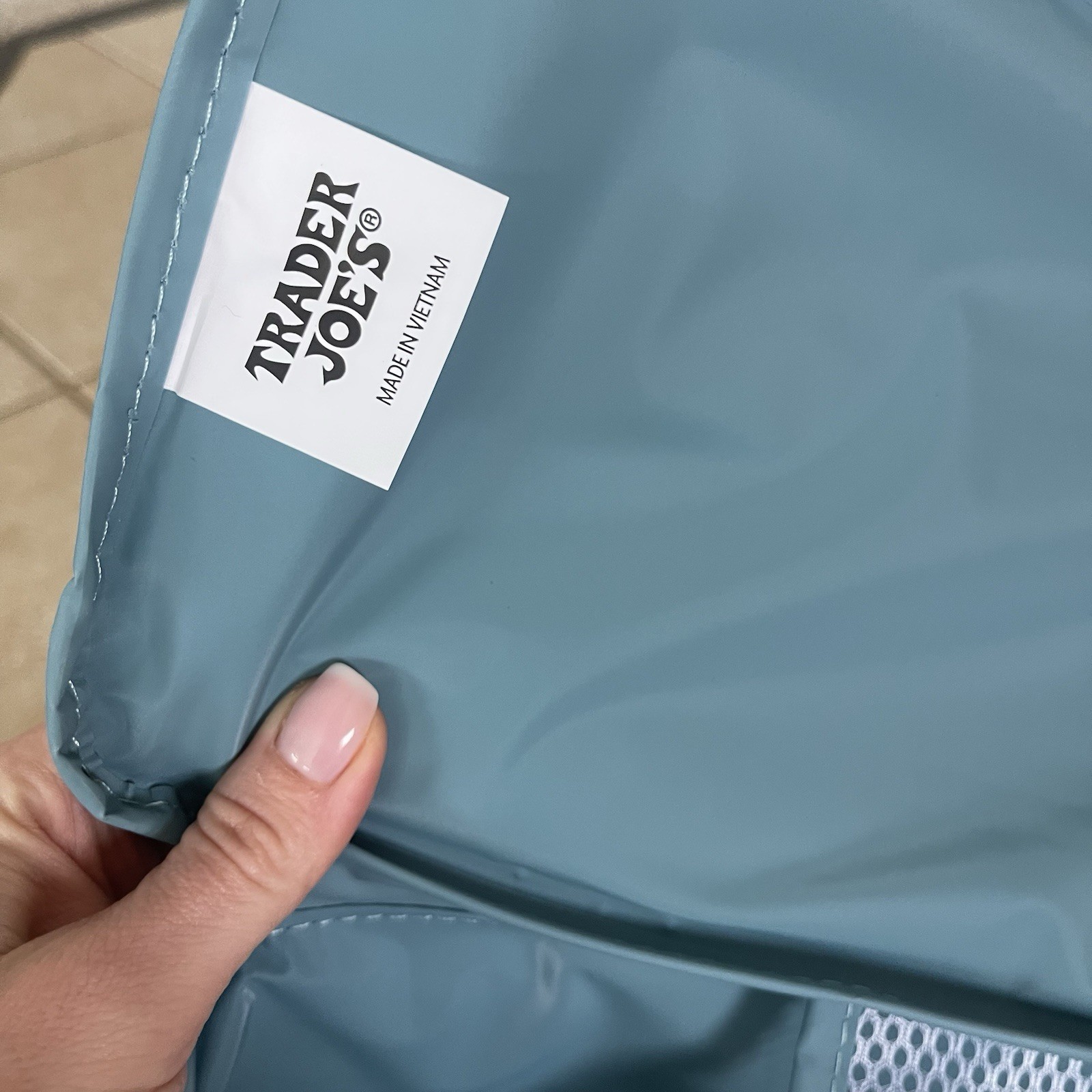 Trader Joe’s Large Insulated Tote Cooler Bag Dusty Green 8 Gallons Limited
