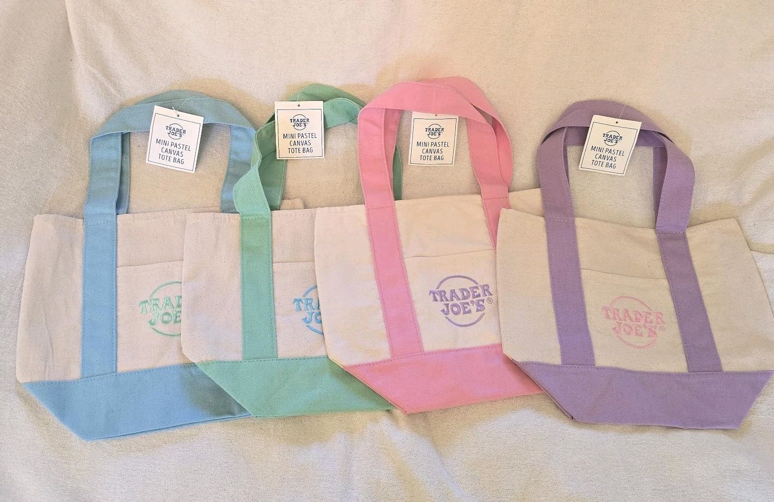 Trader Joe’s Mini Pastel Canvas Tote Bags Set of 4 Easter Colors 2026 Limited