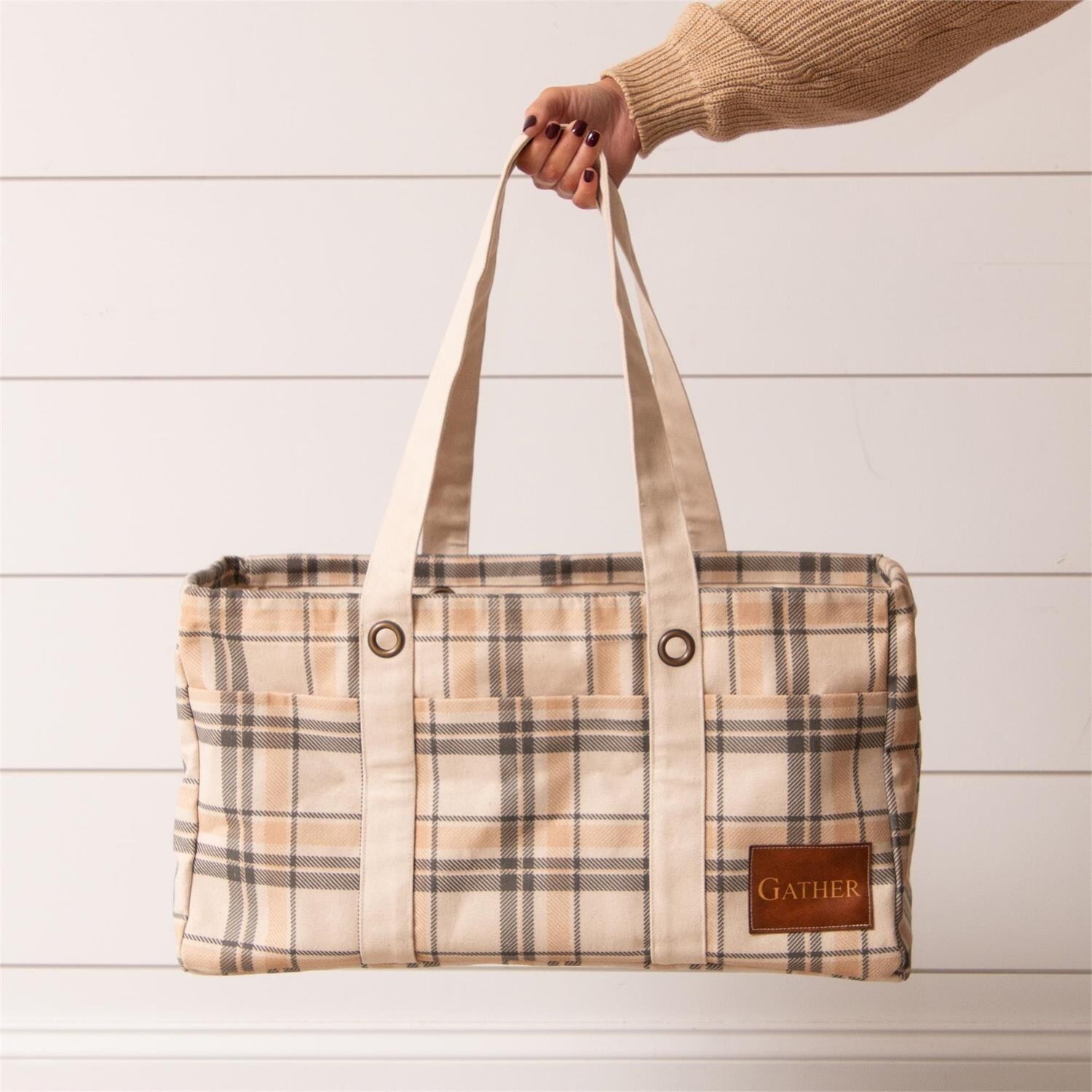 Audrey’s, UTILITY TOTE, Plaid with Leather Gather Tag, 10.5″ x 21″ x 11″, New