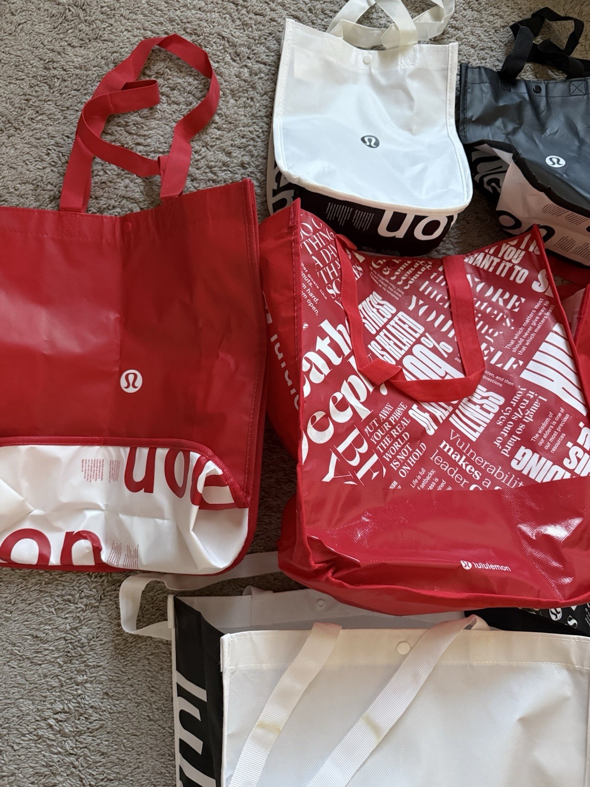 8 Authentic Lululemon Reusable Shopping Bags Small And Large