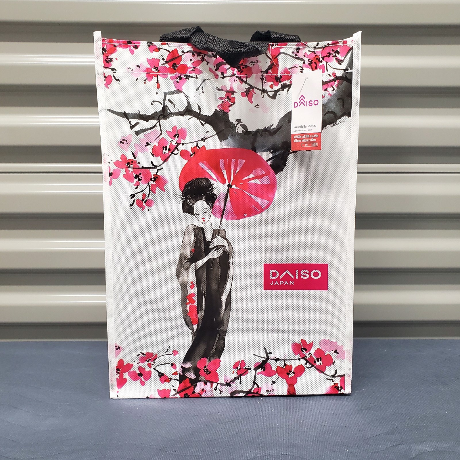 Sakura Geisha Reusable Grocery Shopping Tote Bag Black Handle Straps Daiso Japan