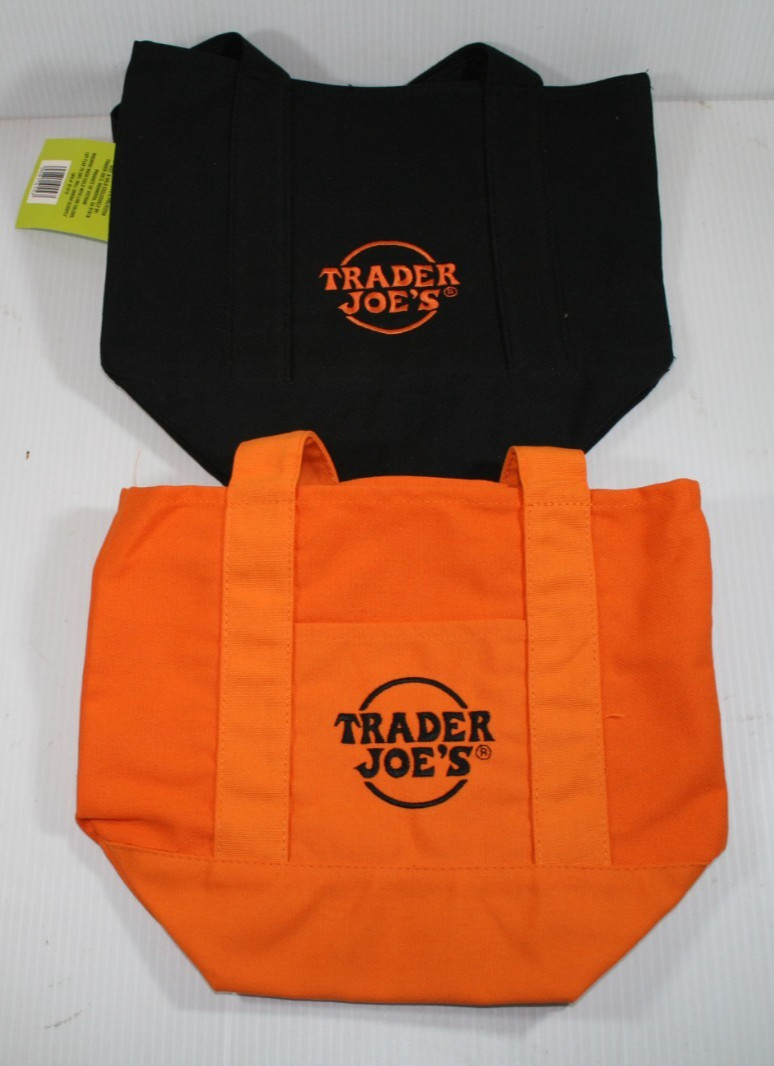 ( 2 ) TRADER JOES ~ TRICK OR TREAT MINI CANVAS TOTE BAGS ~ BLACK & ORANGE ~ NEW