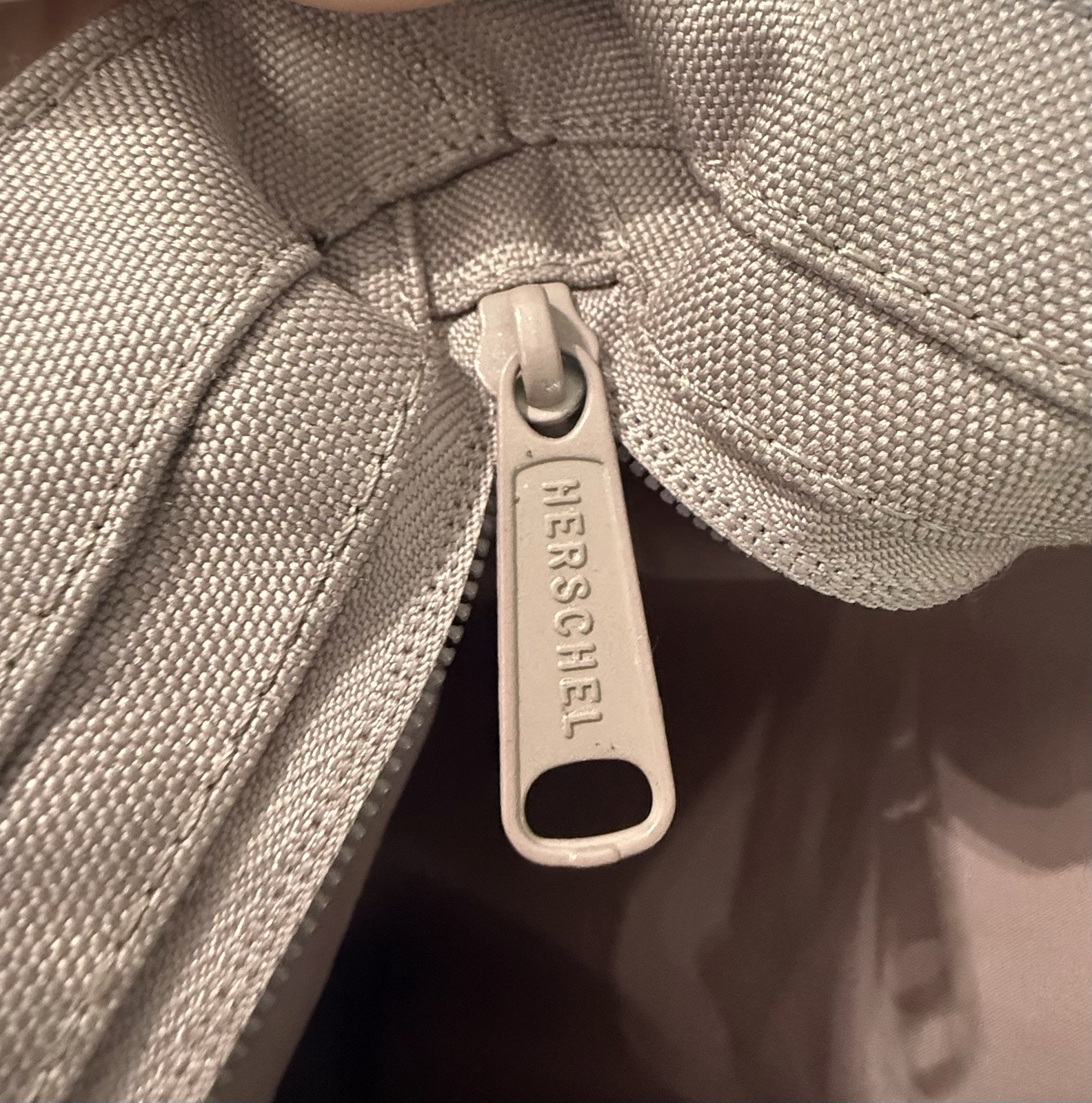 Herschel Mica Reusable Tote Shopping Bag Pink Zip Top