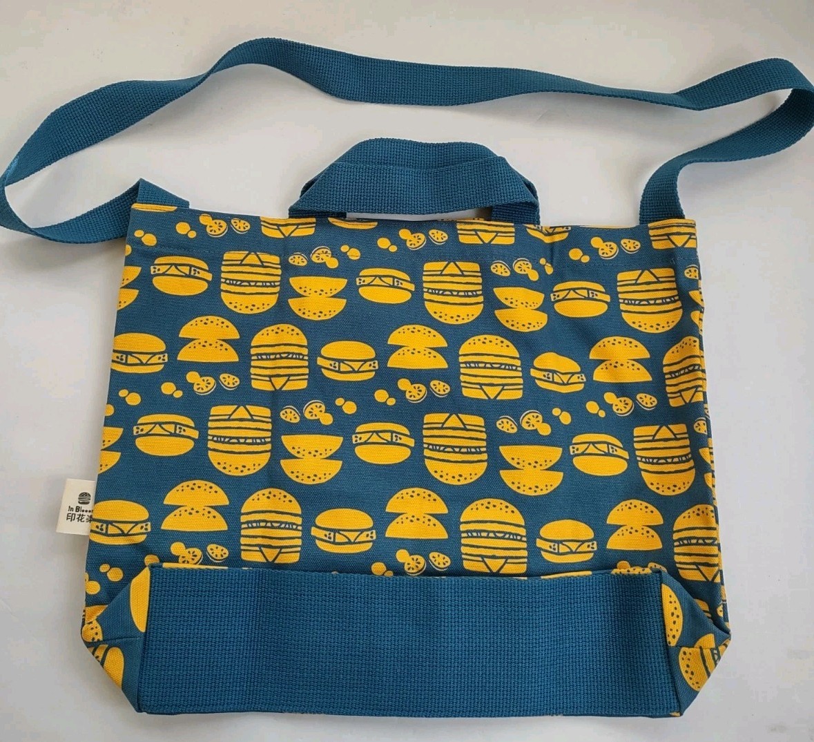 MCDONALDS Taiwan Exclusive IN BLOOM Designer Hamburger Canvas Tote Bag *RARE*