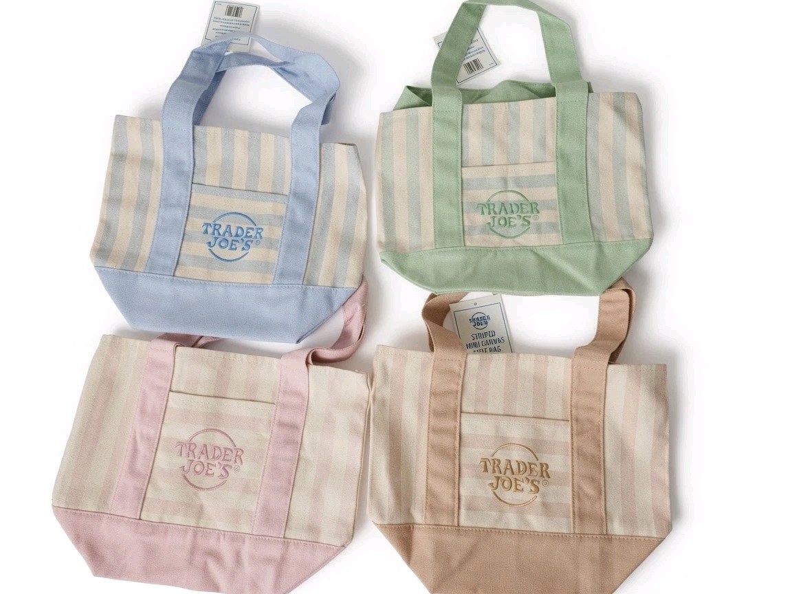 Trader, joe’s limited edition mini pastel striped canvas tote bag 2026 lot of 4