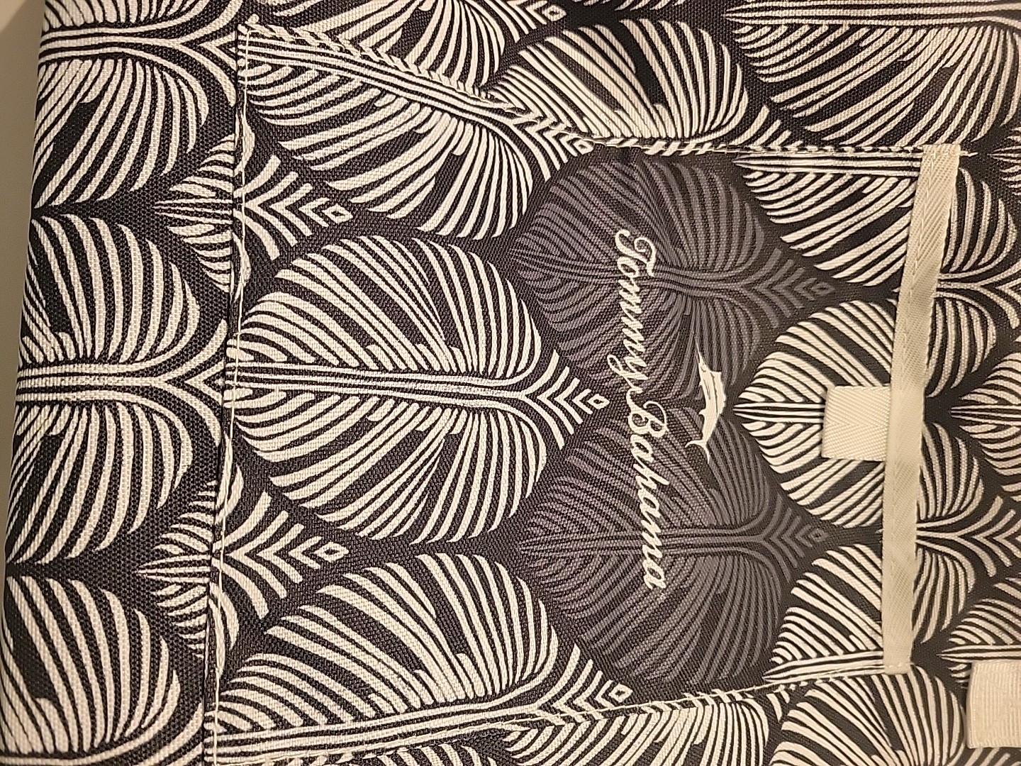 Tommy Bahama Palm Leaf Print Double Handle Tote Insulated Black White logo