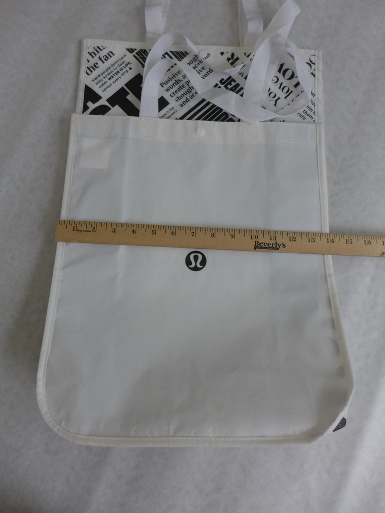 Lululemon lot of 3 Reusable Shopping Tote Bags Small Large White Black Green