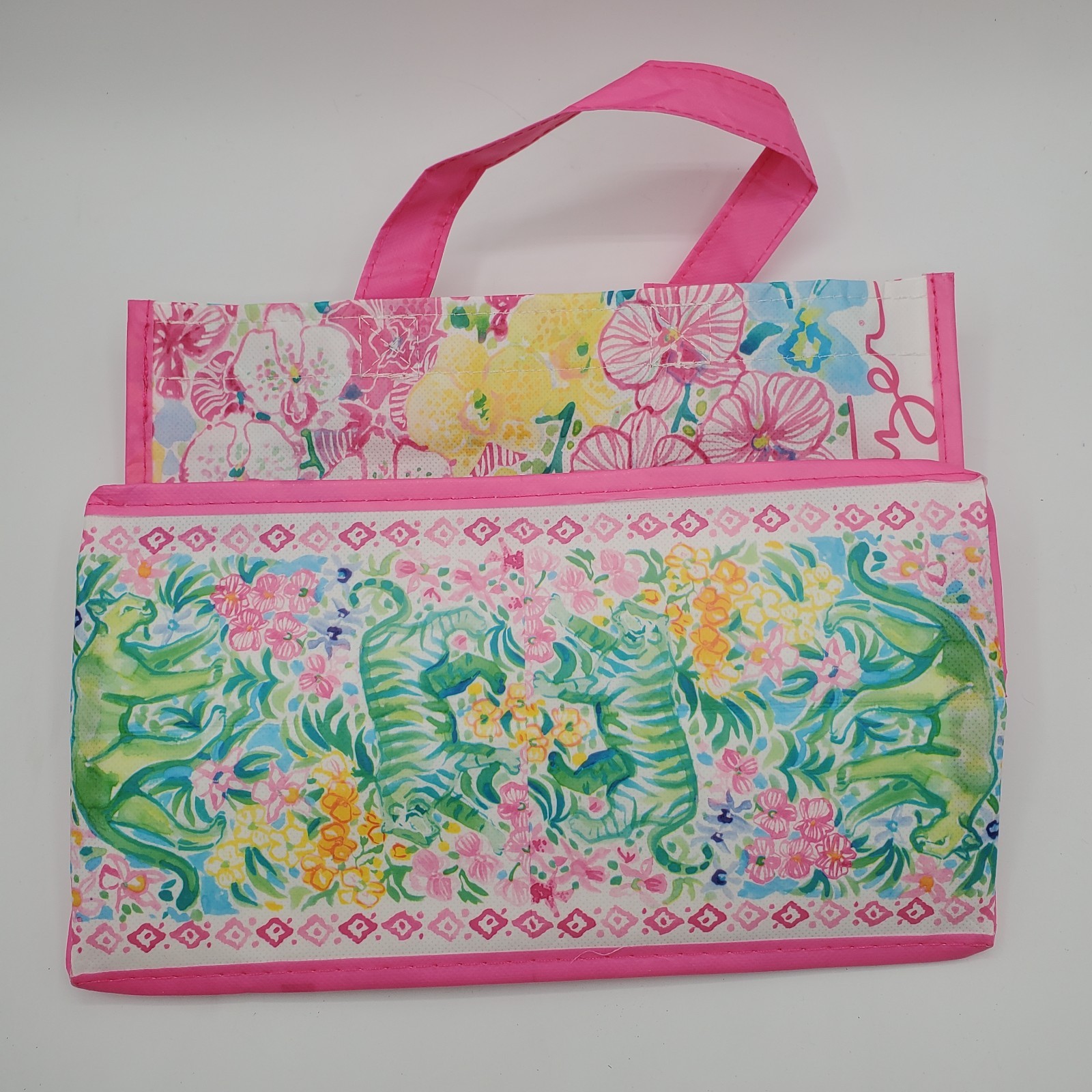 Lilly Pulitzer Floral Reusable Gift Bag Tote New Unused Bright Print 11 x 9 x 6