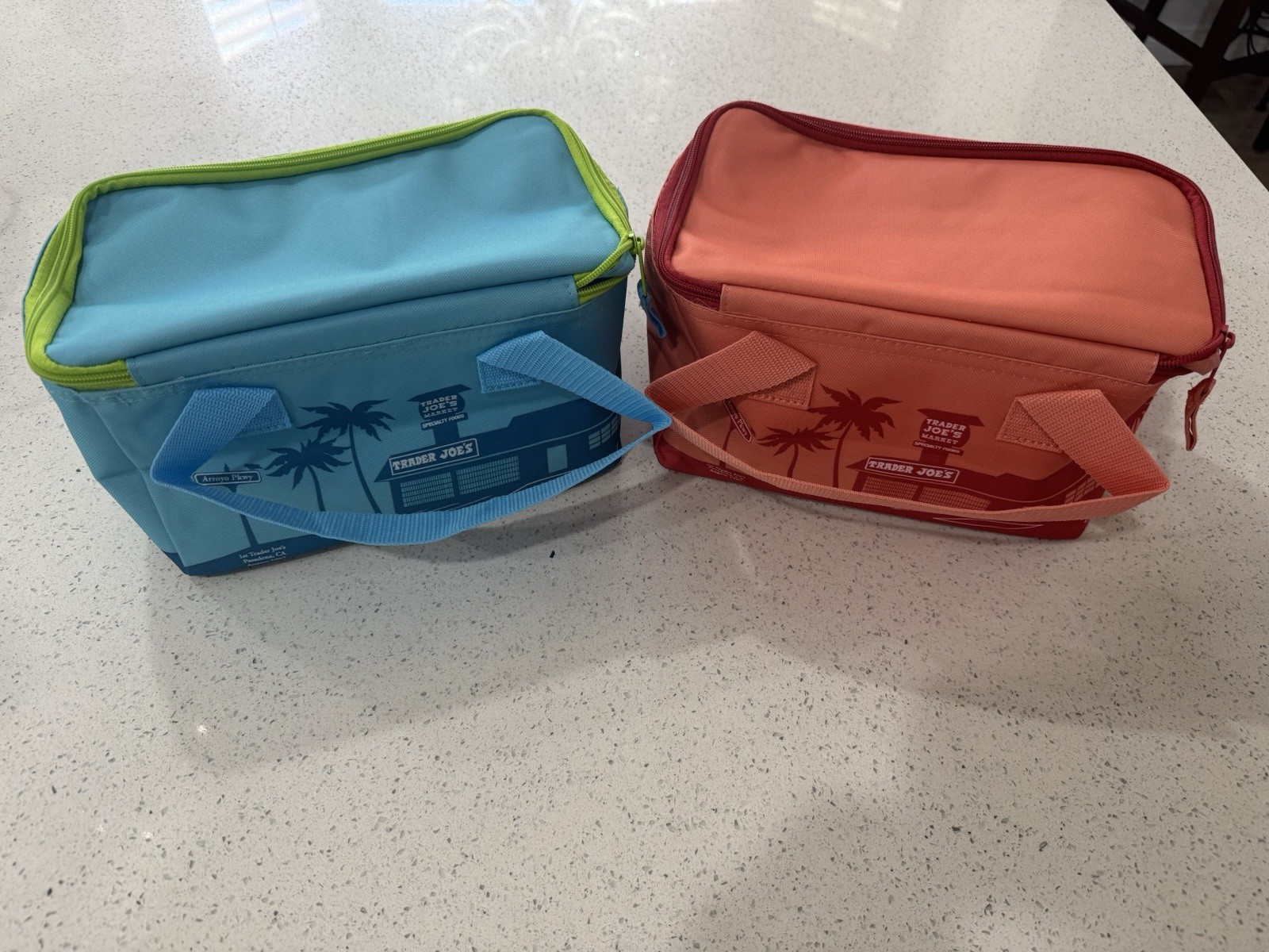 2025 NEW Trader Joe’s Insulated Mini Cooler Bags Set of 2 (Light Blue And Peach)