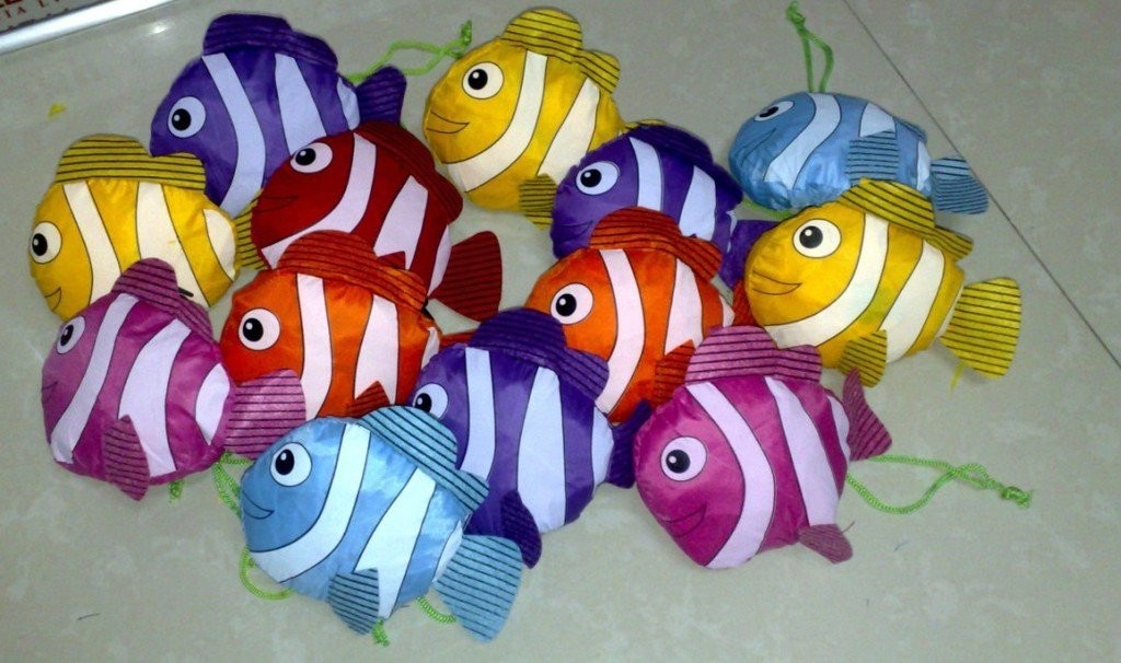 10pcs Fish Cute Portable Shopping Bag Foldable Grocery Bag Handle Bag in Fold…