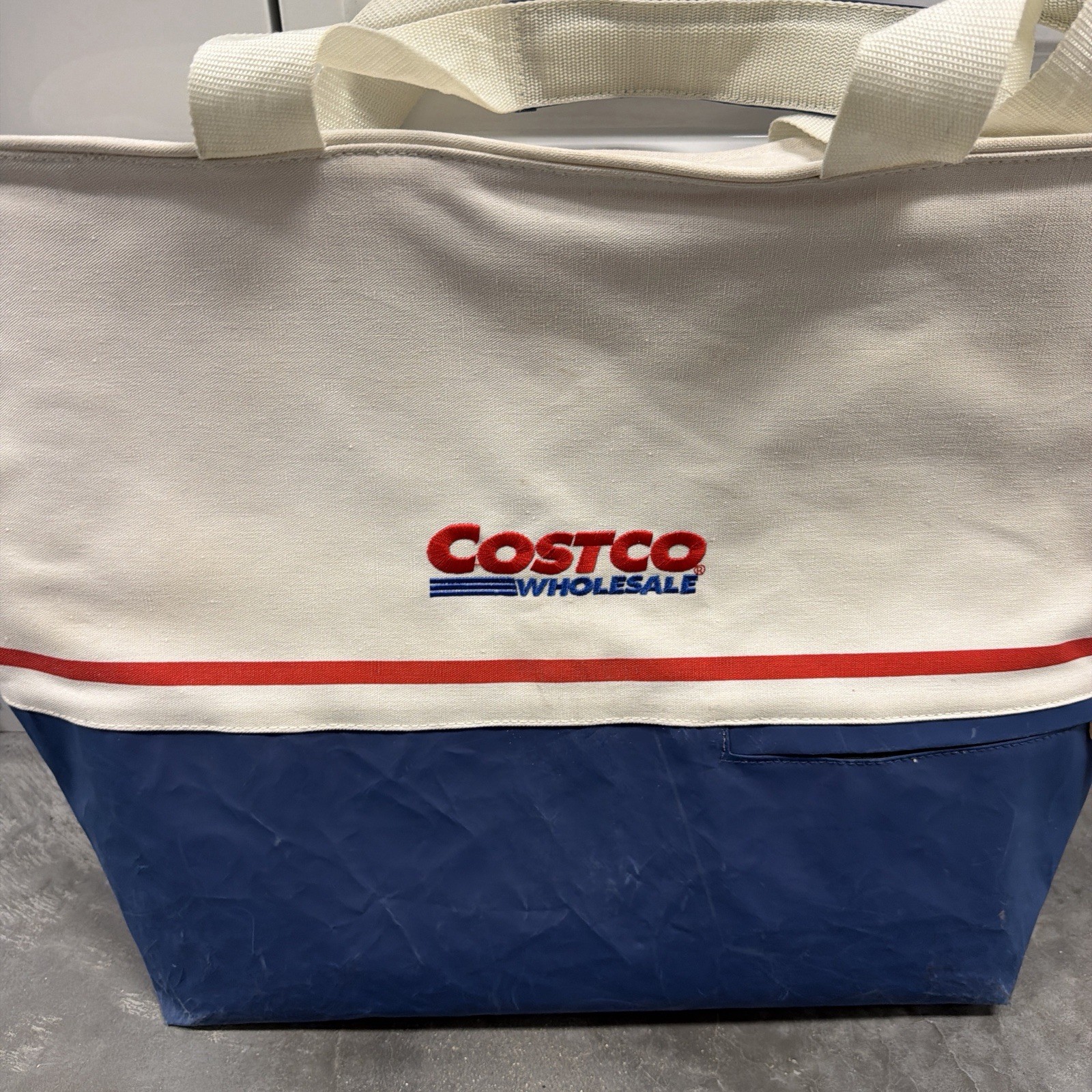 Vintage Costco Wholesale Insulated Bag Tote KeepCoolUSA 24x20x7 Blue White Red