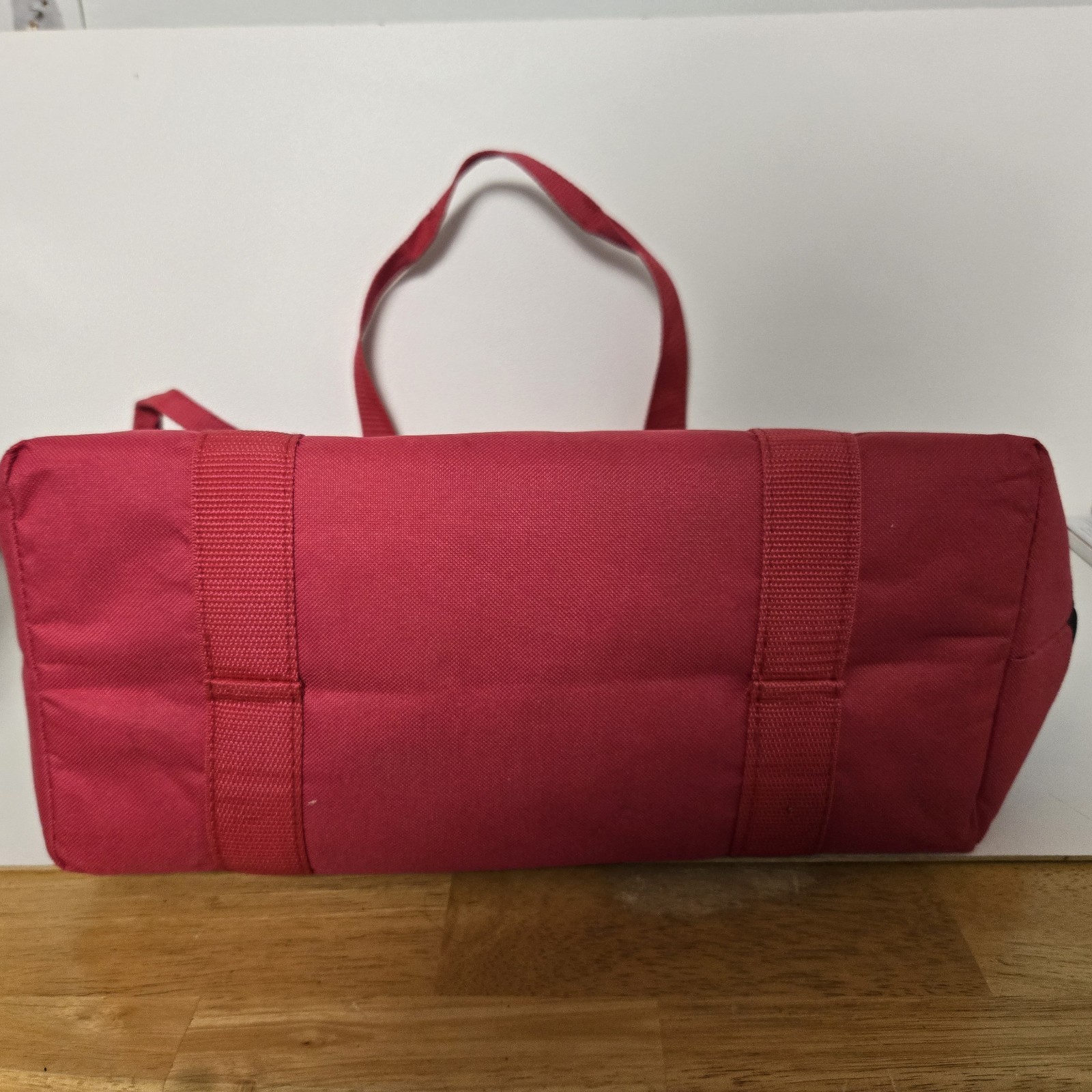 Trader Joe’s Black/Red Reusable Insulated Grocery Bag Extra Large 7 Gallons Disc