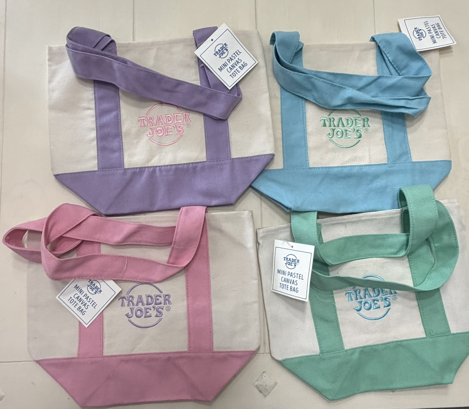 Trader Joe’s Mini Pastel Canvas Tote Bag Set Of 4 NWT Blue Green Pink Purple