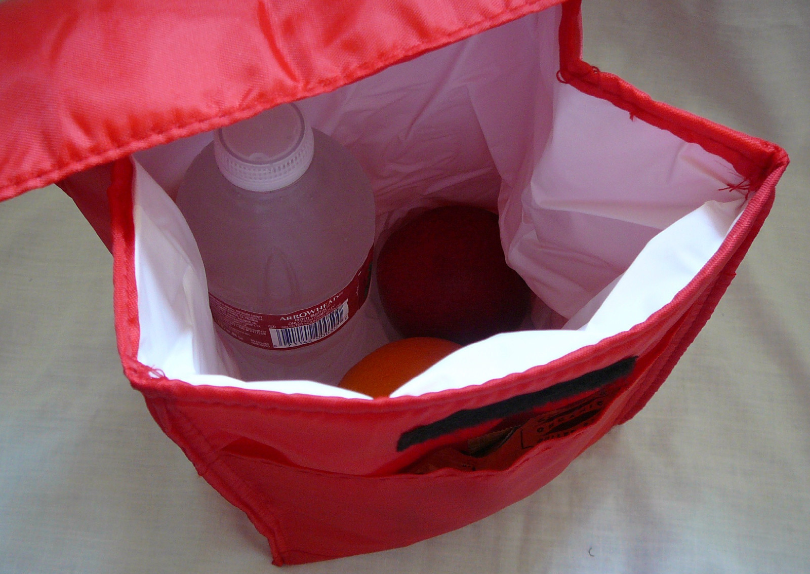 LUNCH BAG Reusable Insulated – SOLID RED – Tab Closure – Front Pocket – Handle
