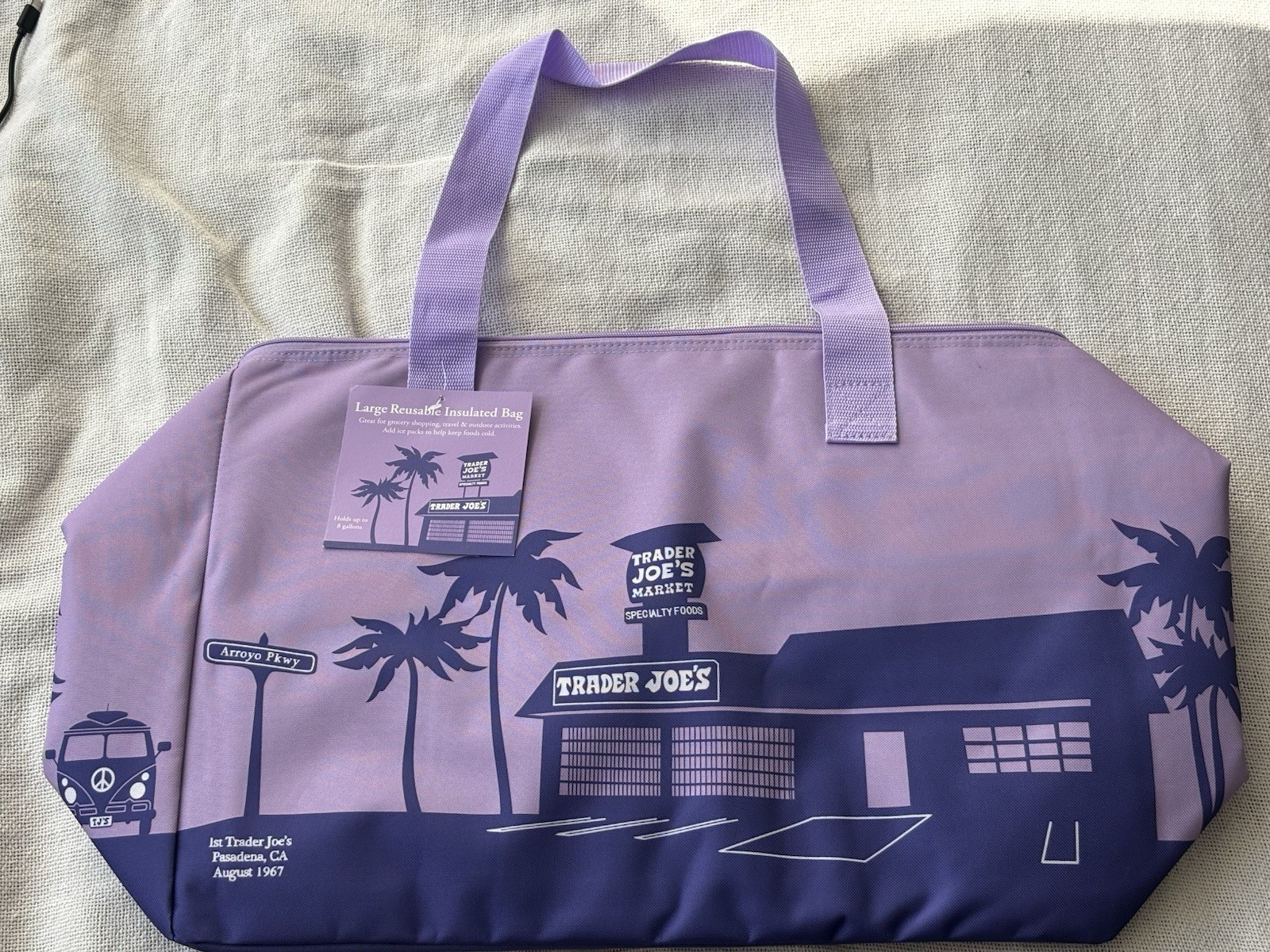 TRADER JOE’S SPRING 2026 Large Reusable Insulated Bag 8 Gallons Purple Rain *NWT