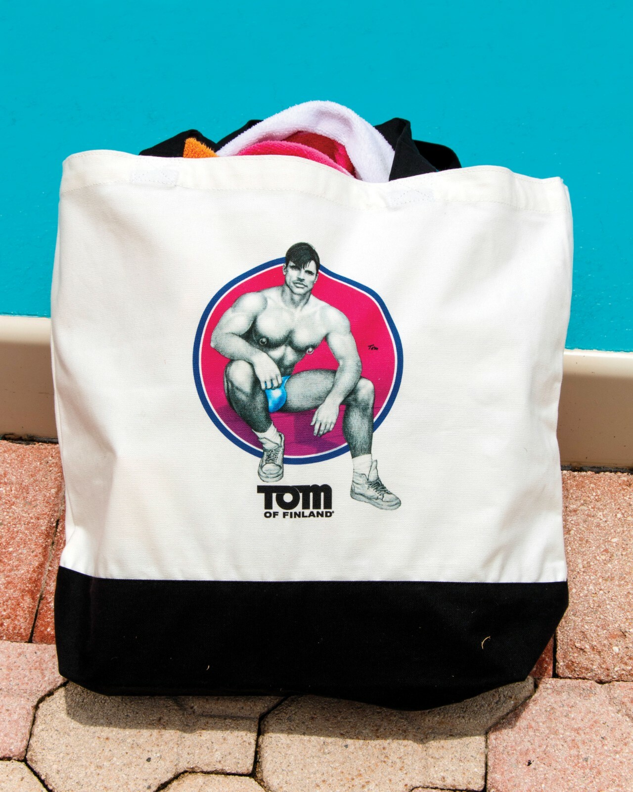 TOM OF FINLAND TOTE BAG (Queer, Gay, Beach, Baywatch, Speedo, Art)