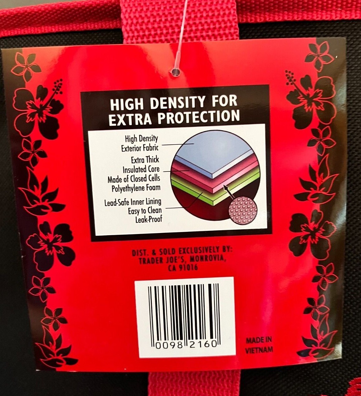 Trader Joe’s Black/Red Reusable Insulated Grocery Bag Extra Large 7 Gallons NWT