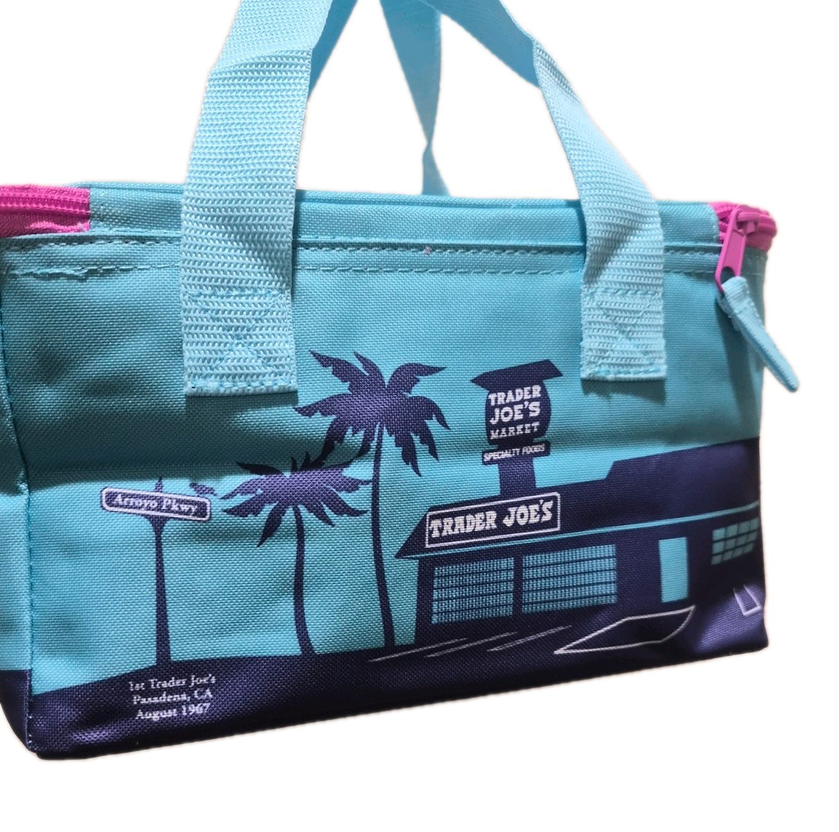 FREE SHIPPING] LIGHT BLUE Joes Mini Insulated Bag Brand New with Tags