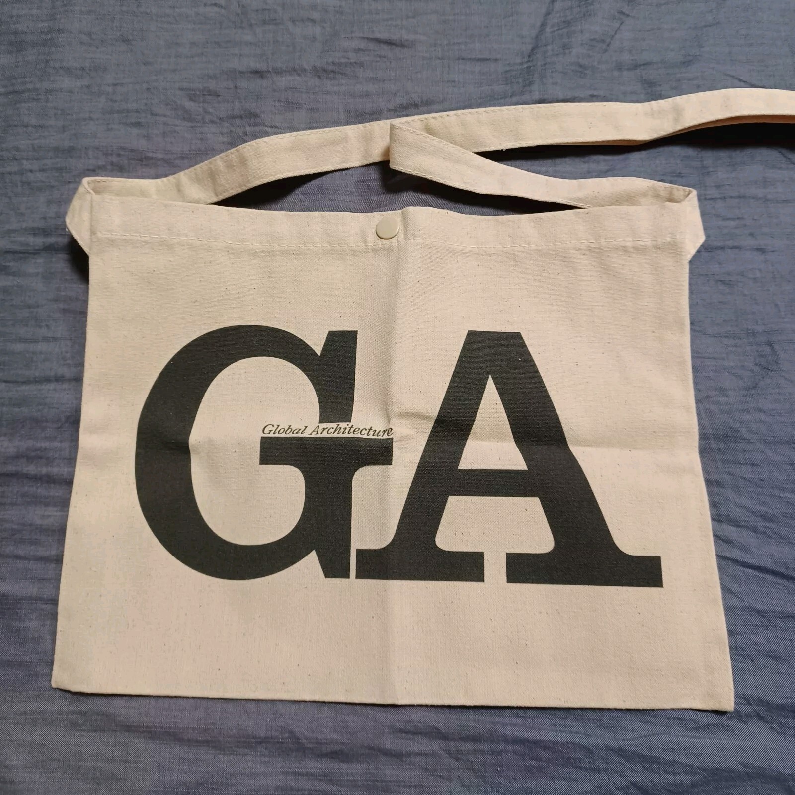 GA Global Architecture　sacoche　：　CanvasBag
