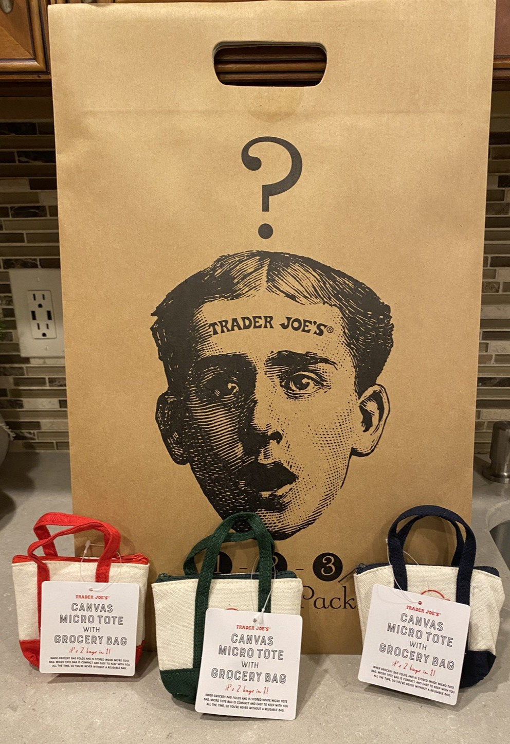 Trader Joe’s 2025 “Mystery Packs” 3 Bags and 3 Mini Micro Canvas Tote Bags.