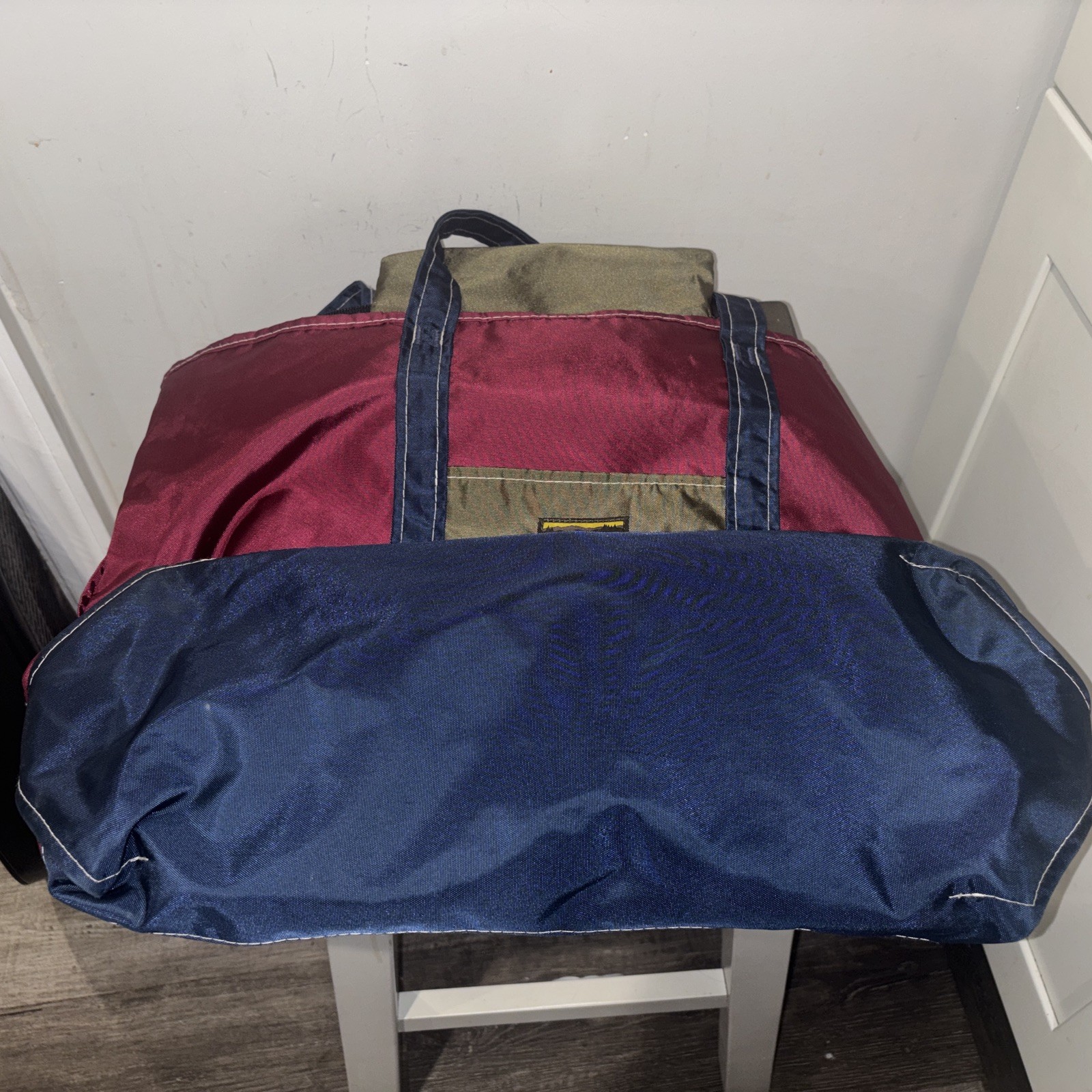 L. L. Bean Lightweight Nylon Tote Bag Zip Closure