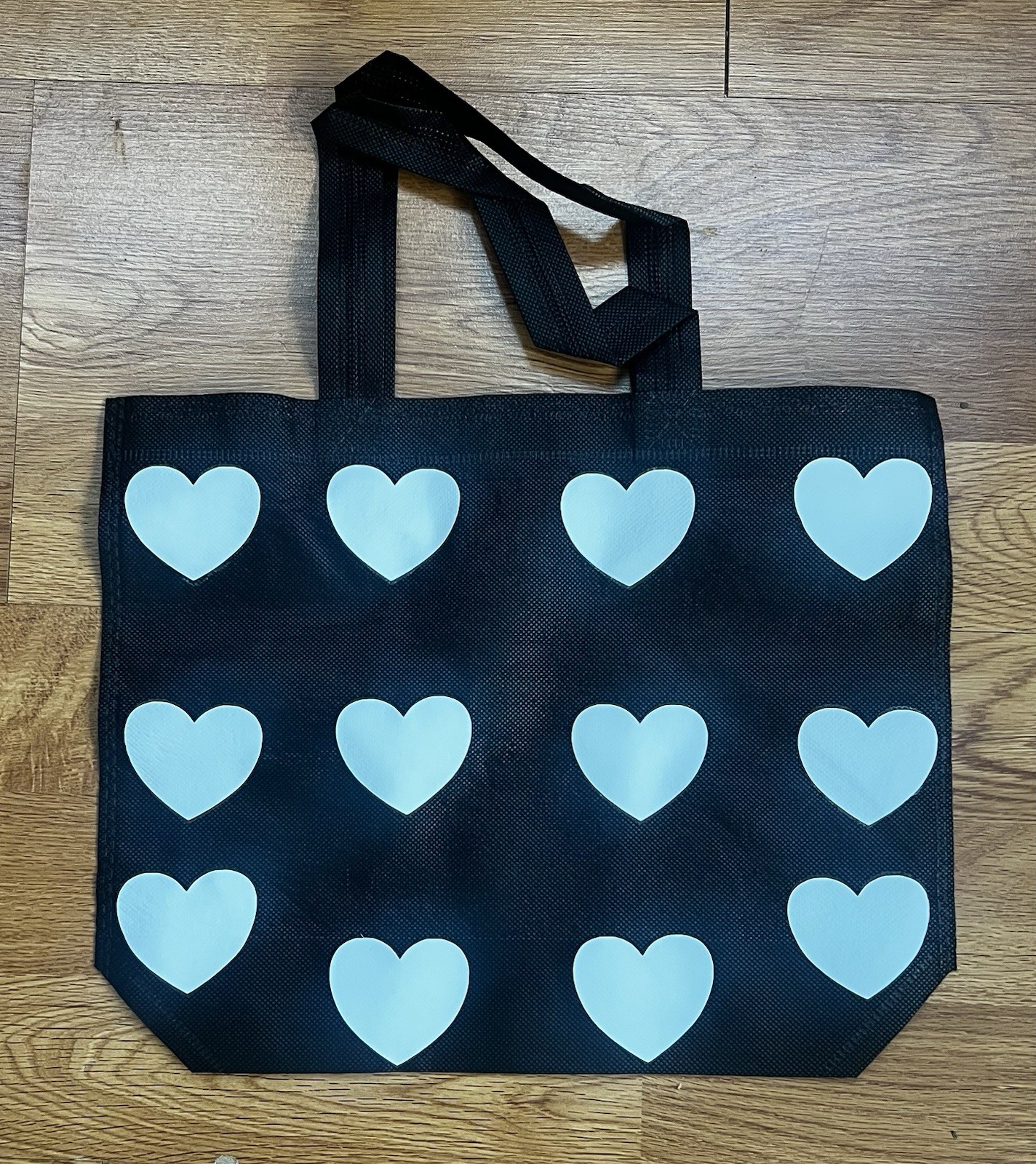 Foldable Black Reusable Shopping Bag Non-woven Fabric White Heart Pattern