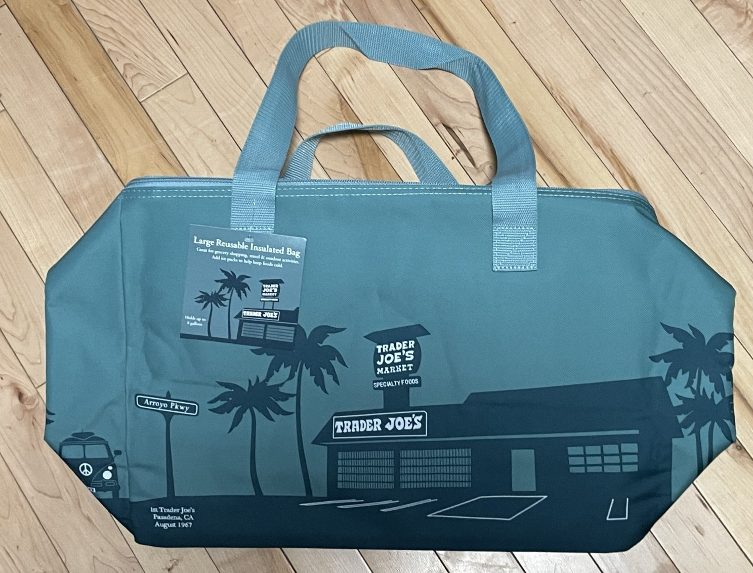 Trader Joe’s 8 Gallons Reusable Bag Cooler Large Insulated DUSTY BLUE NEW