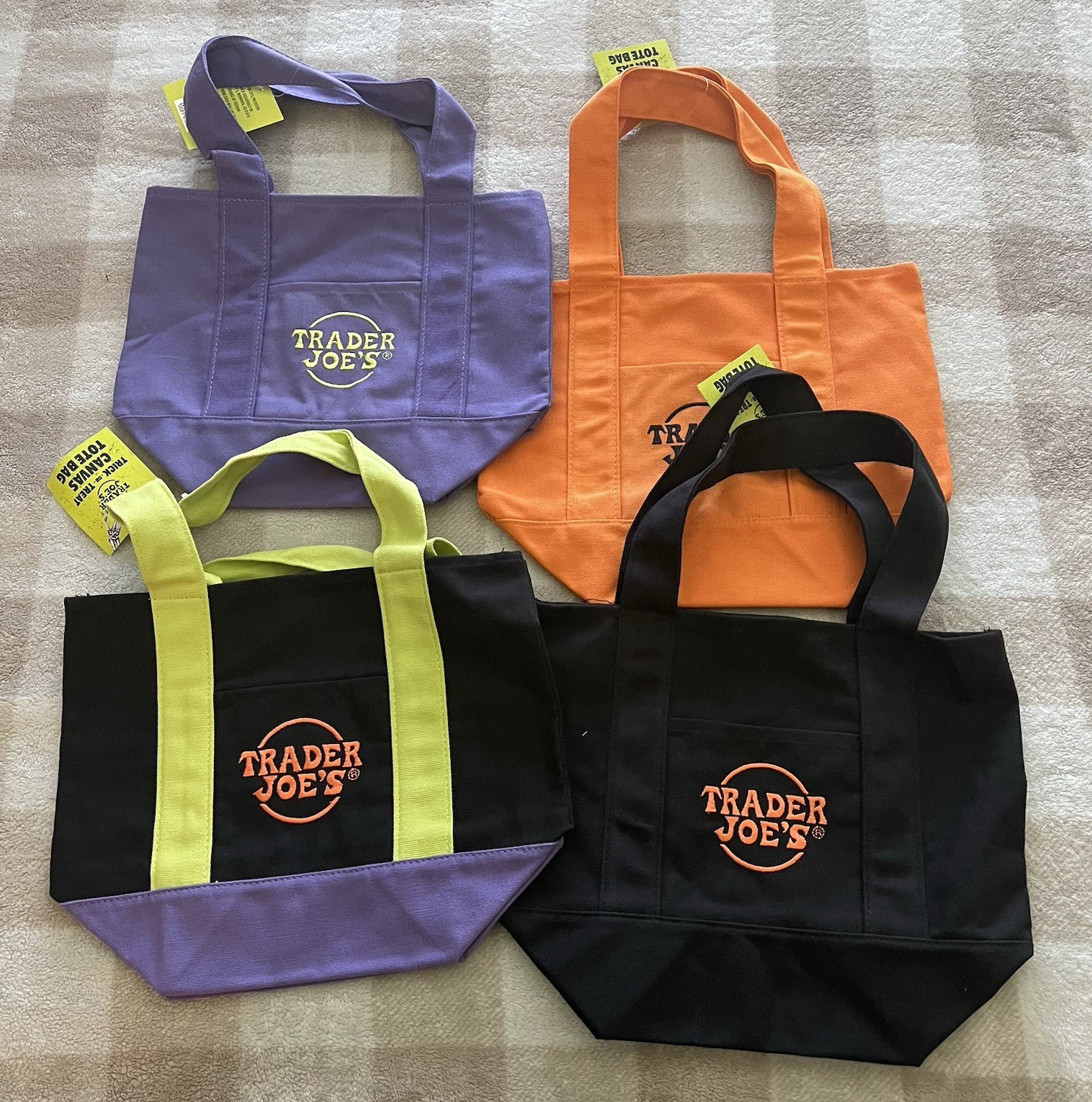 Trader Joe’s Reusable Tote Shopping Bags Multicolor Logo 4-Pack 13x11x6 in
